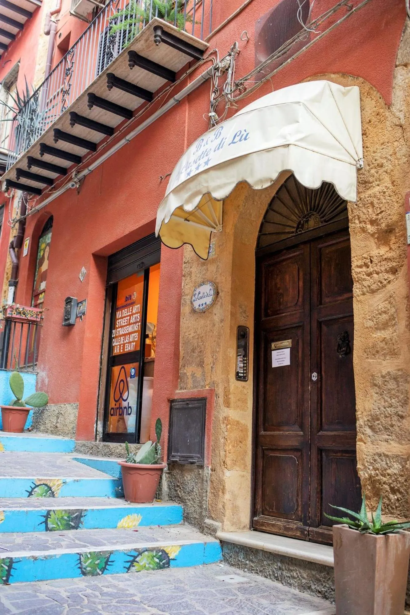 Facade/entrance in B&B Le Casette Di Lù