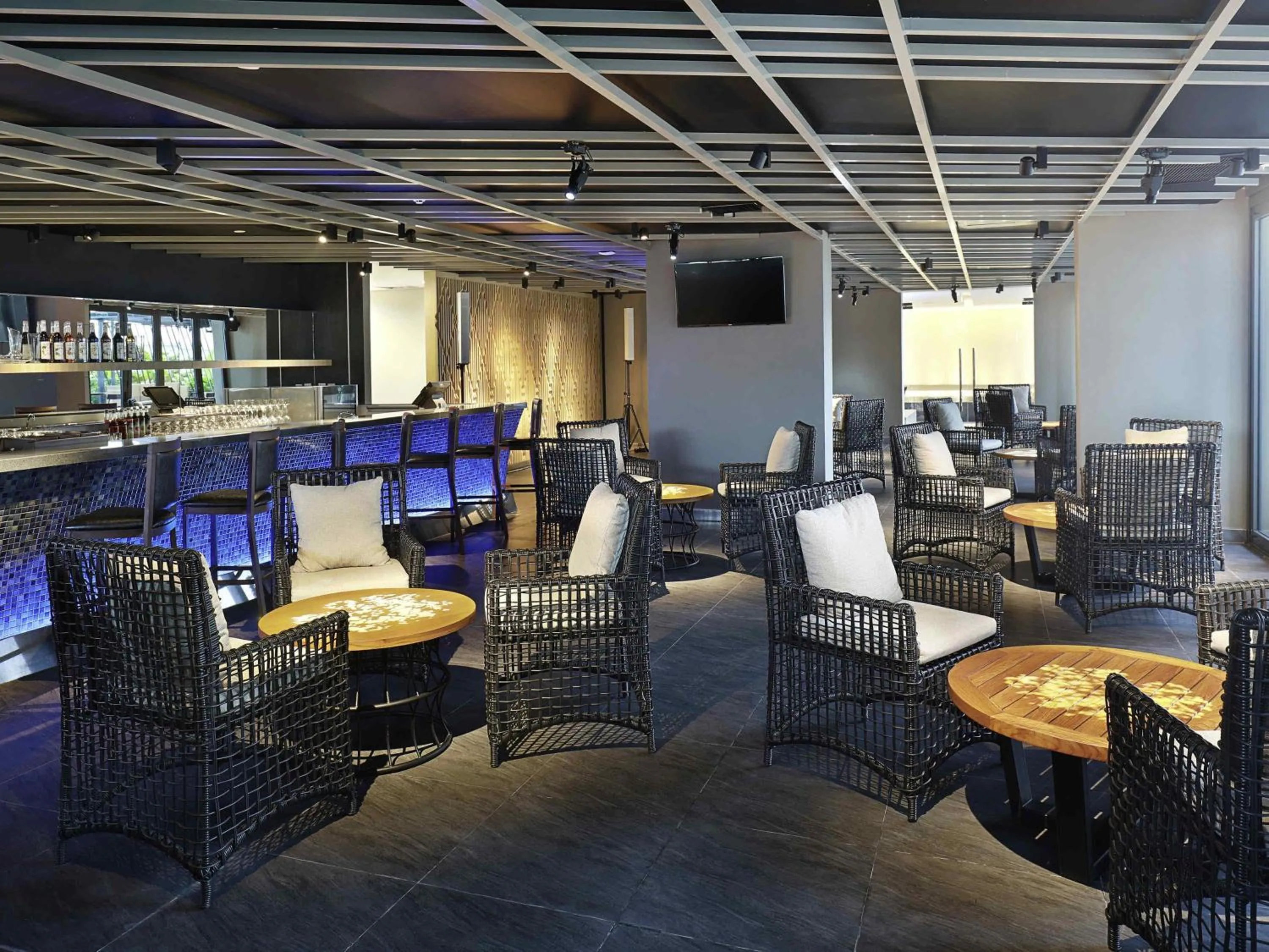 Lounge or bar in Novotel Samator Surabaya Timur