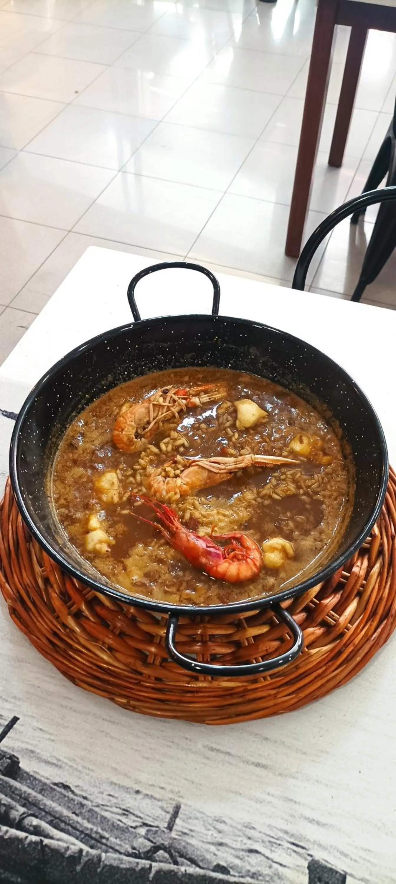 Restaurant/places to eat in Hostal Vila del Mar