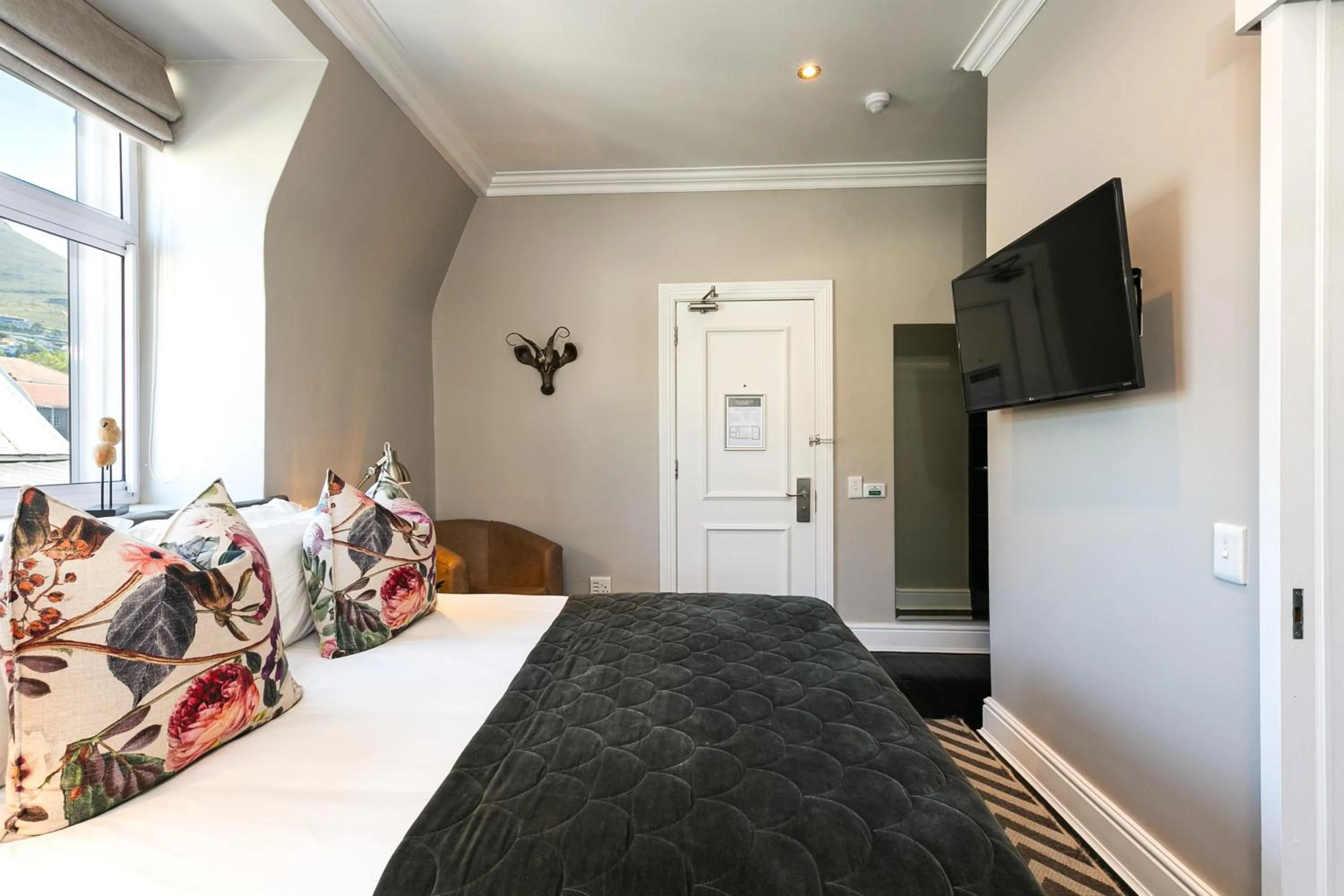 Bed in Cloud 9 Boutique Hotel and Spa