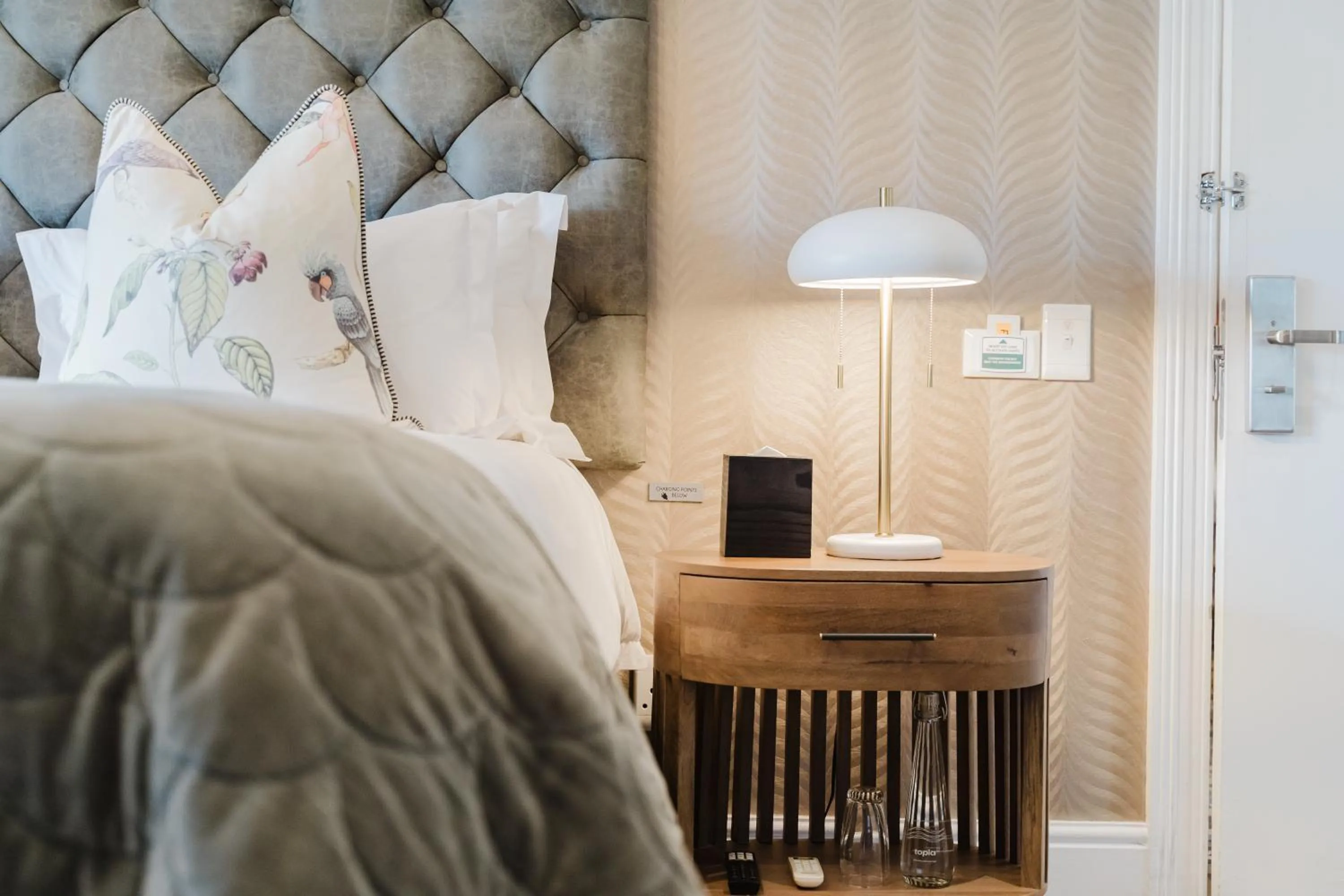 TV and multimedia, Bed in Cloud 9 Boutique Hotel and Spa