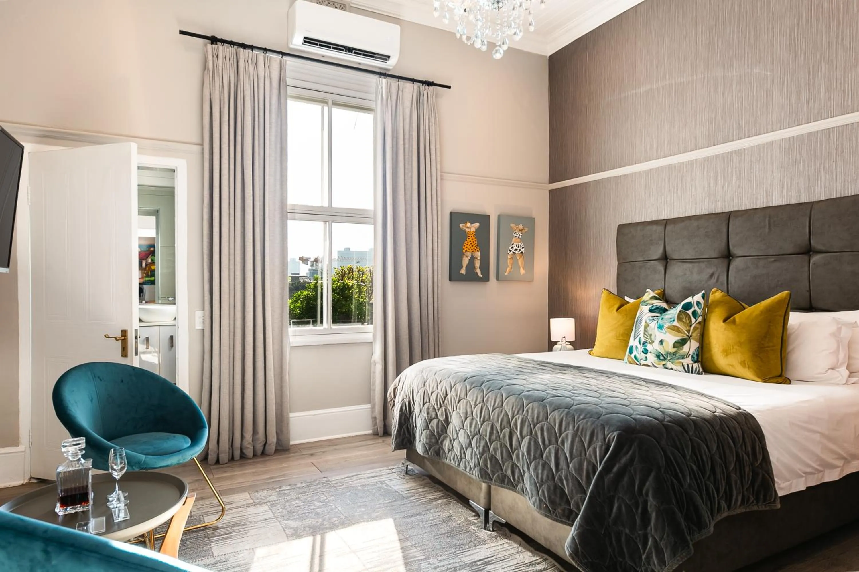 Bed in Cloud 9 Boutique Hotel and Spa