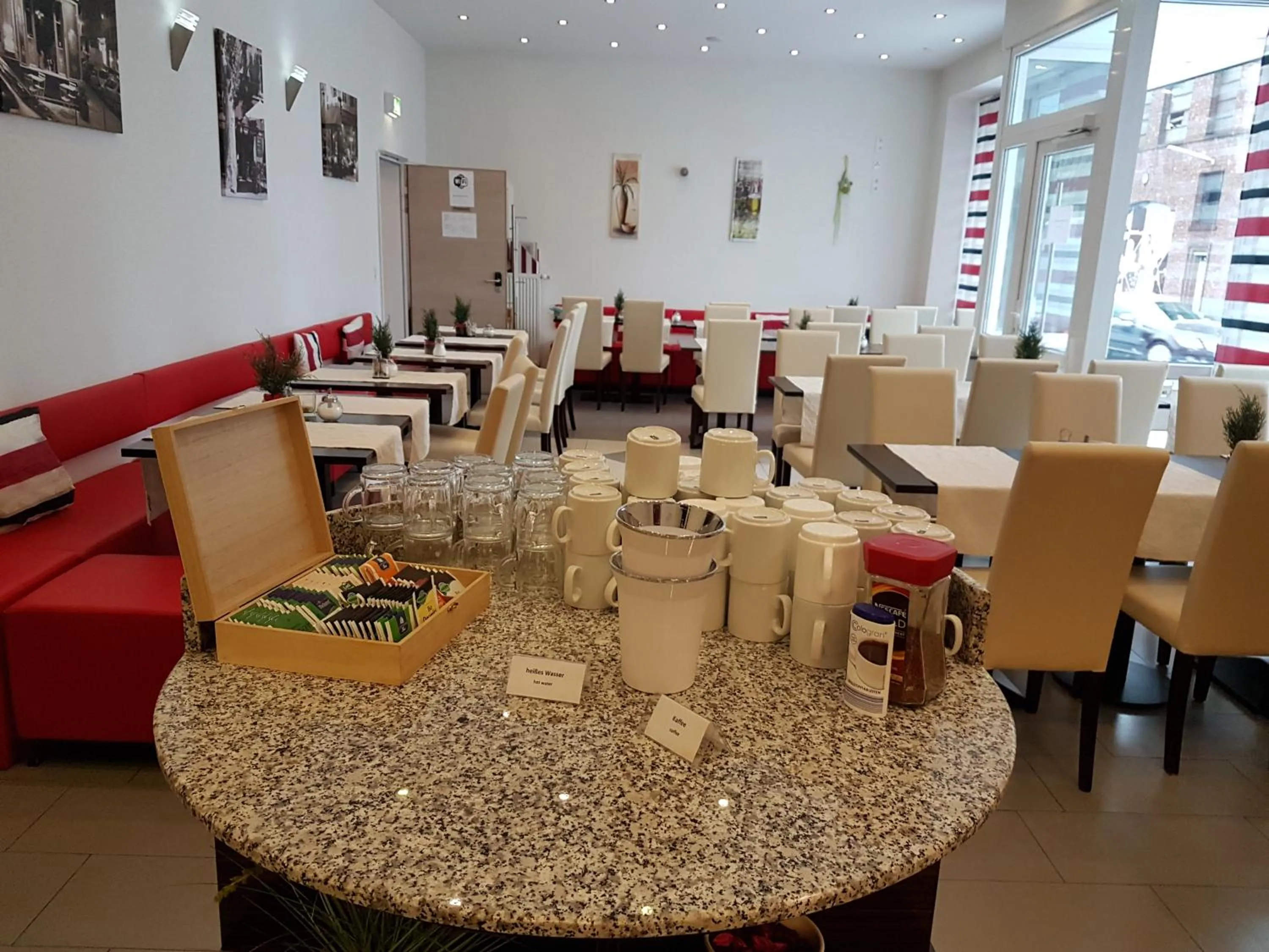 Buffet breakfast in Cityhotel Ahlen Garni