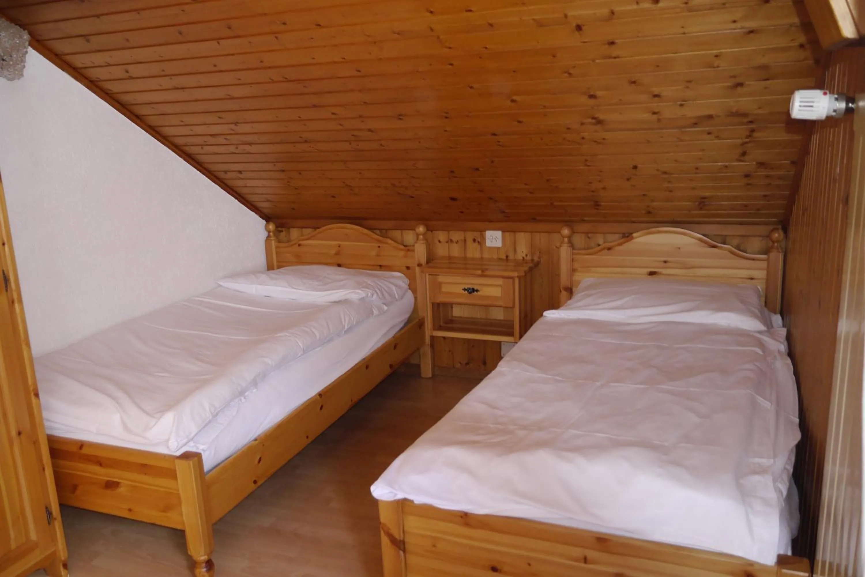 Bedroom in Hôtel - Petit-déjeuner Le Trift