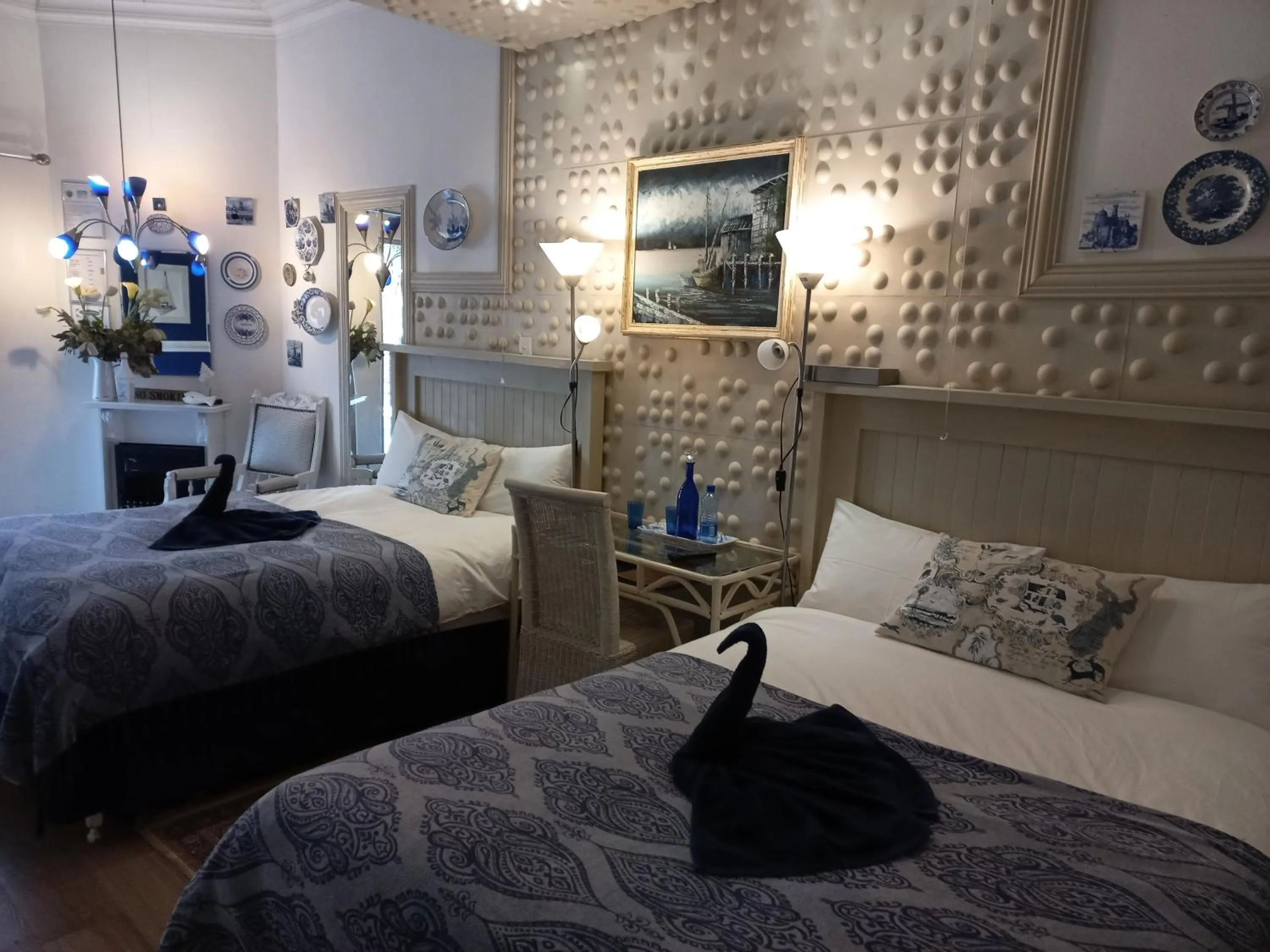 Bed in Belurana River Manor