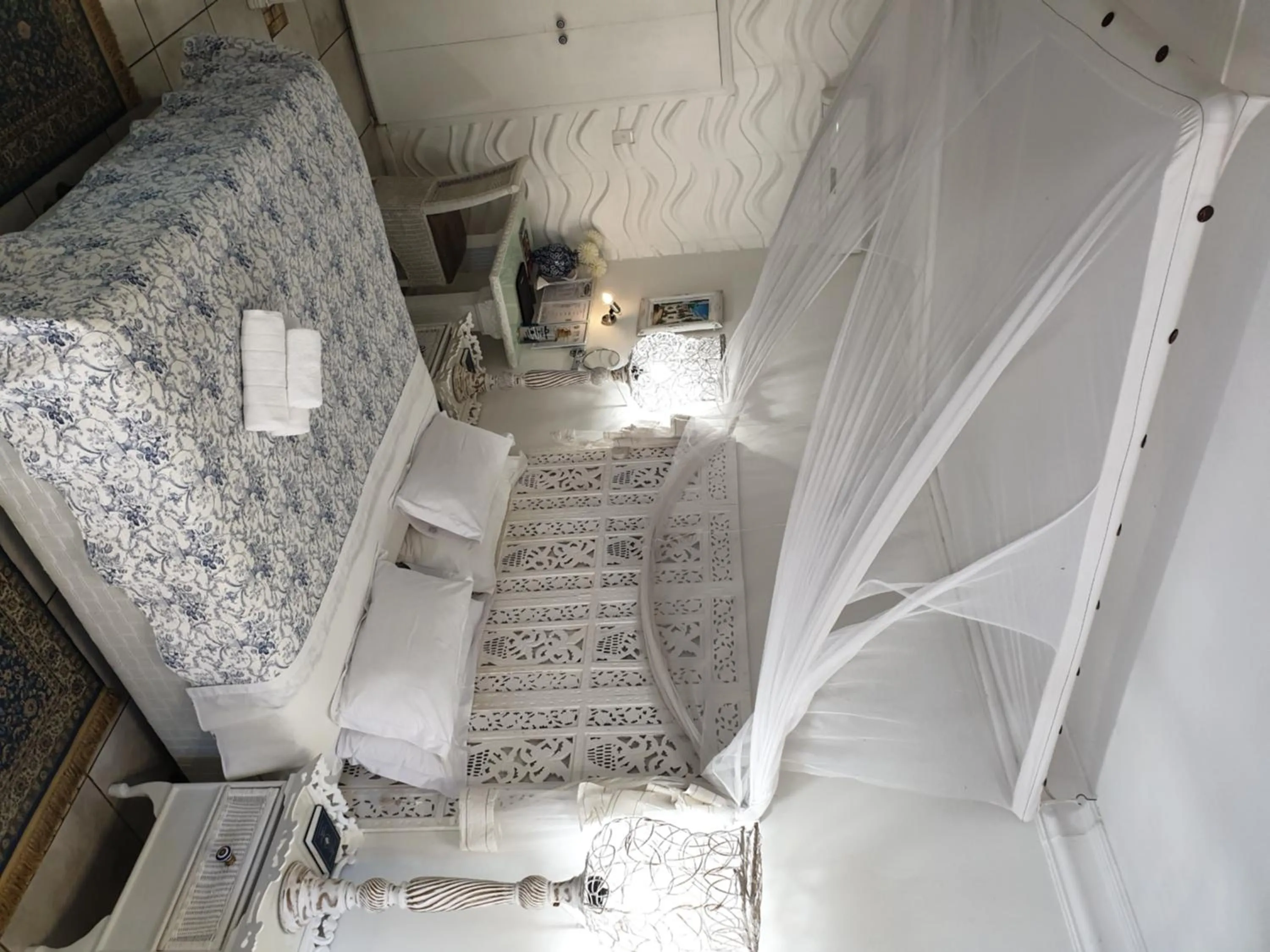 Bed in Belurana River Manor