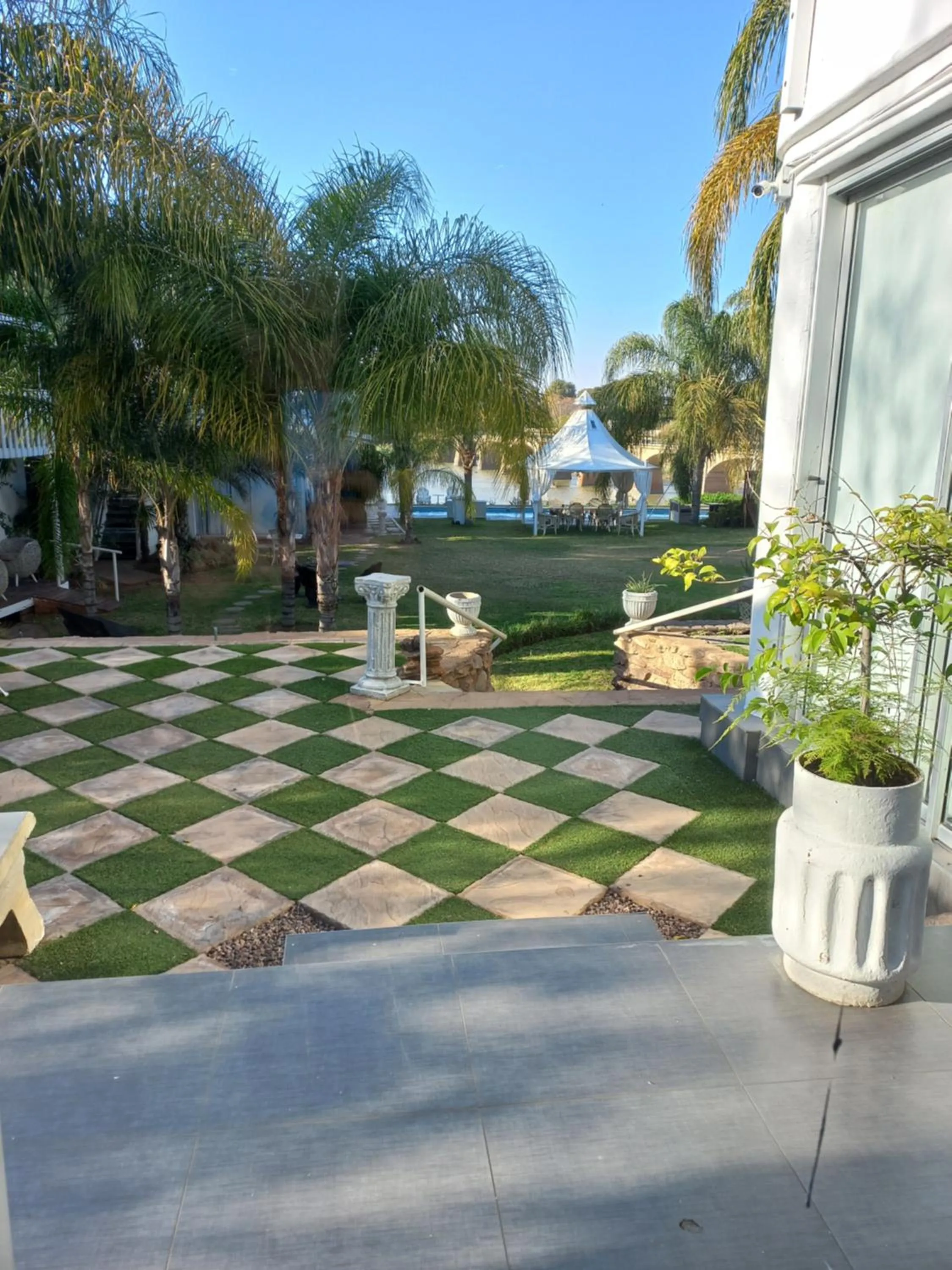 Belurana River Manor