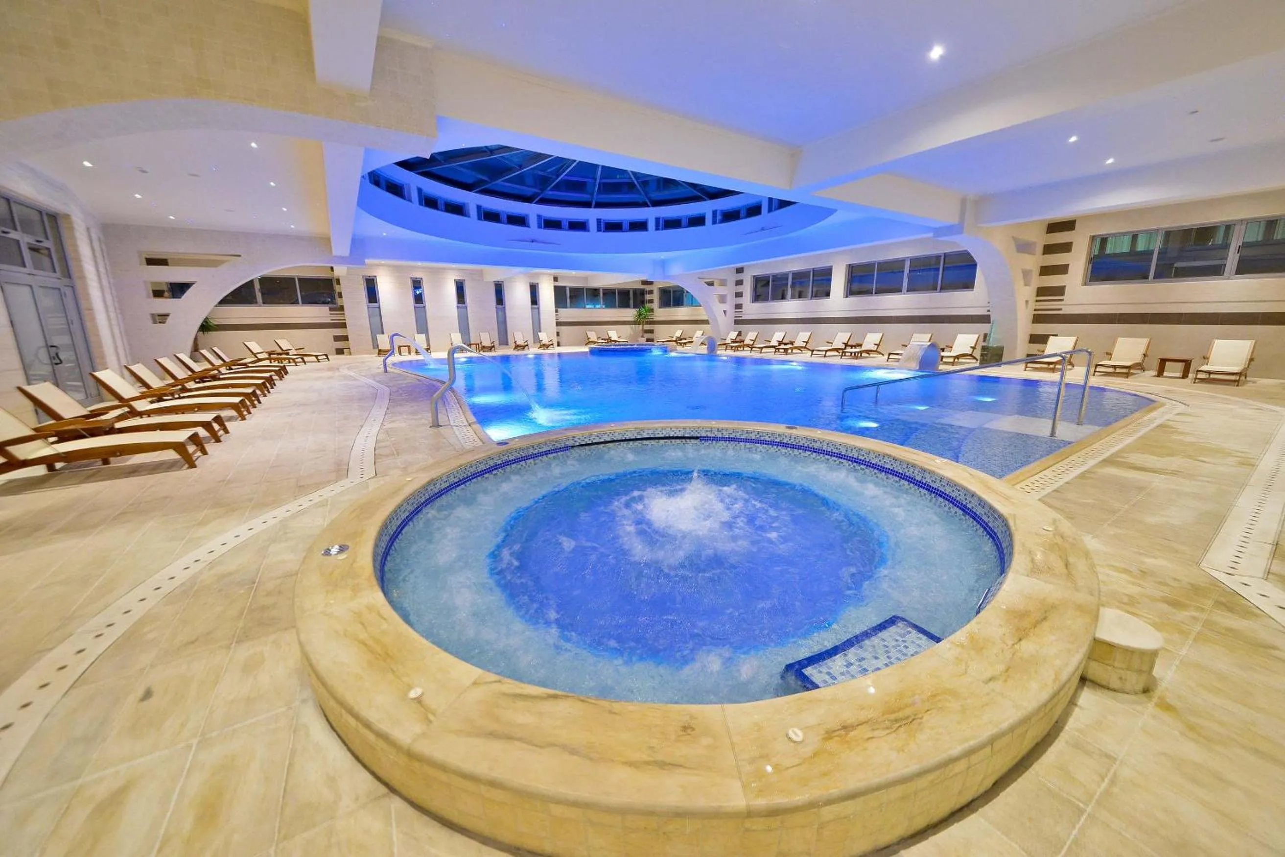 Hot Tub in Mediteran Hotel & Resort