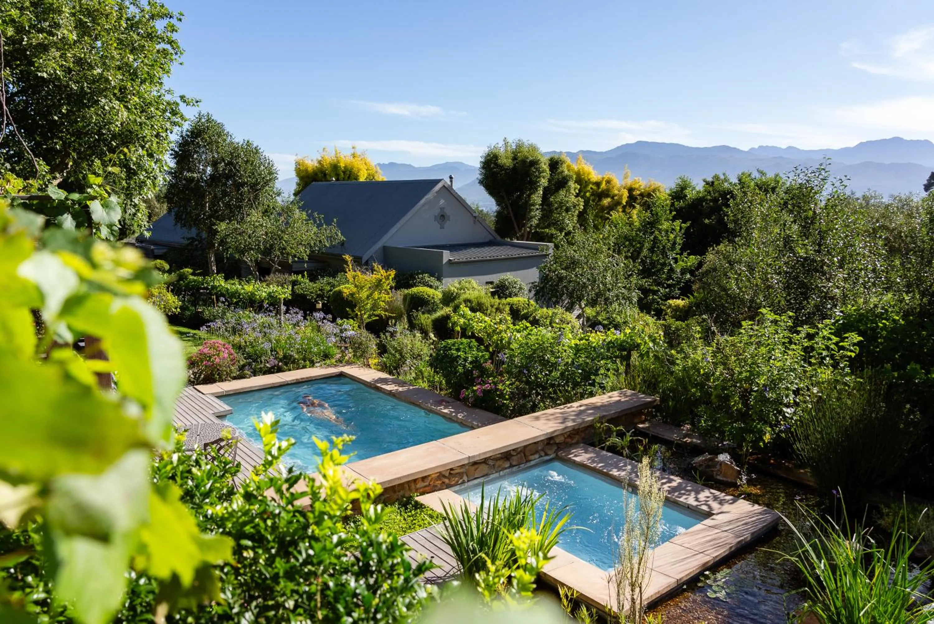 Swimming pool in Angala