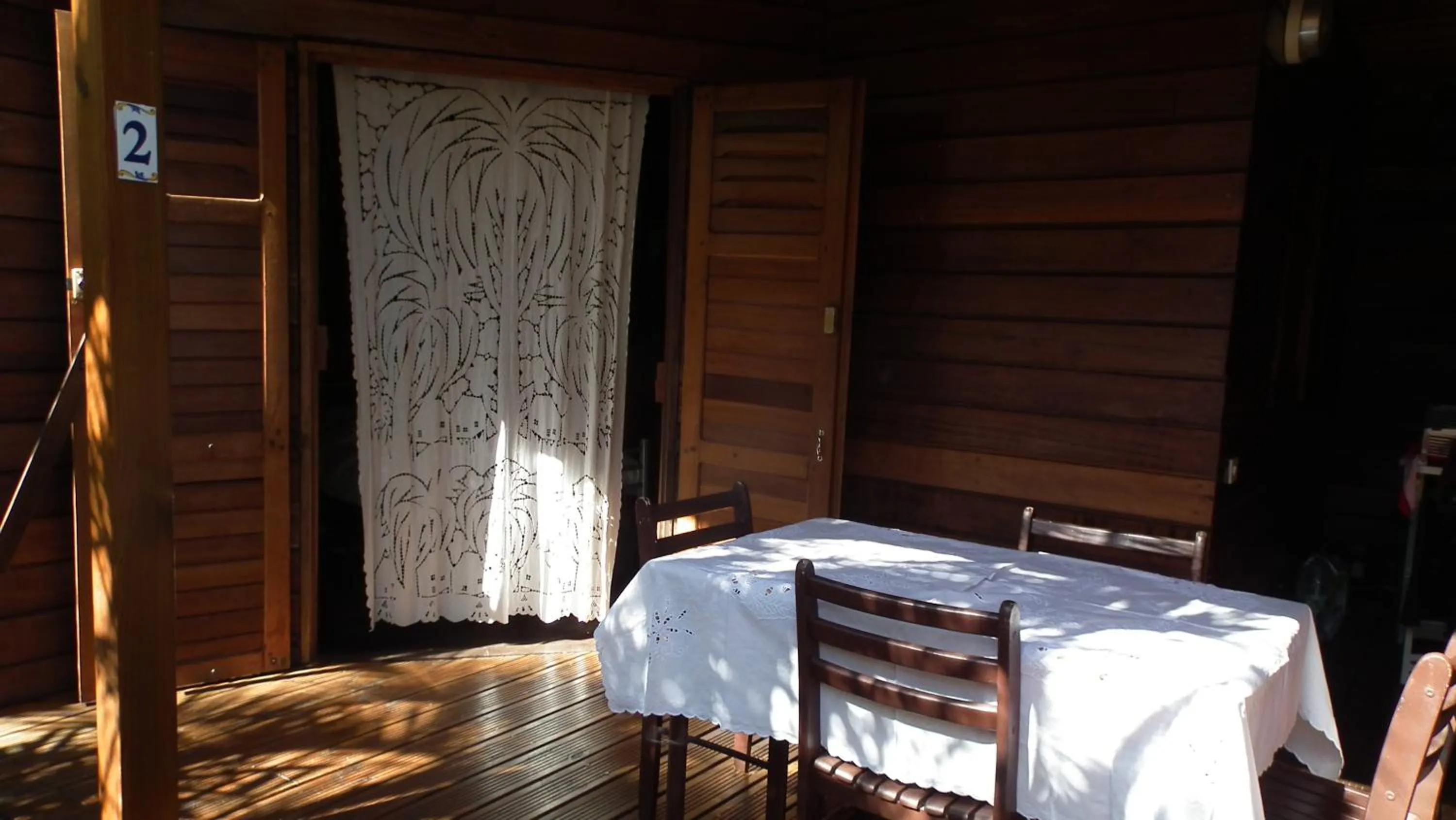 Bed in Le Cardinal des Grands Bleus