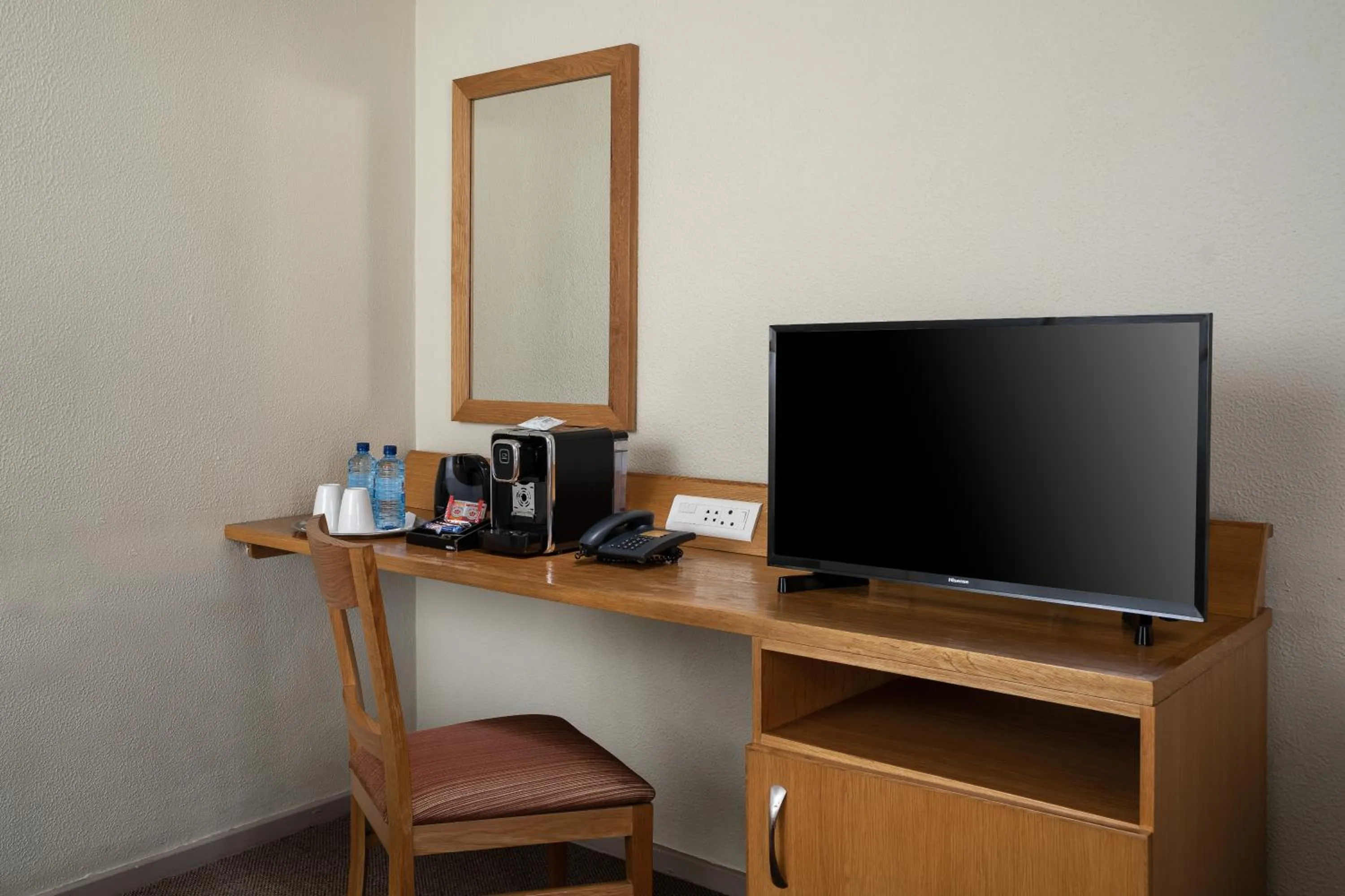 Coffee/tea facilities in River City Inn