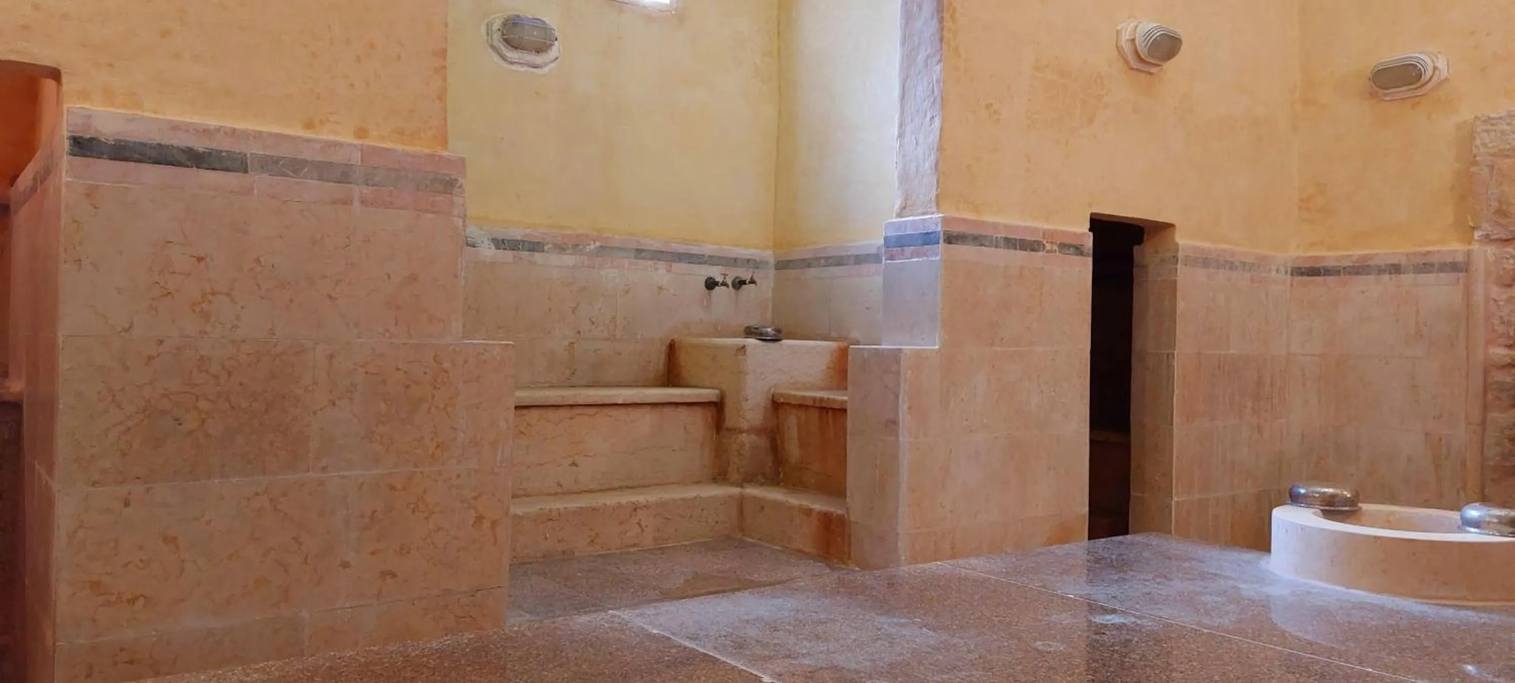 Massage in Hayat Zaman Hotel And Resort Petra