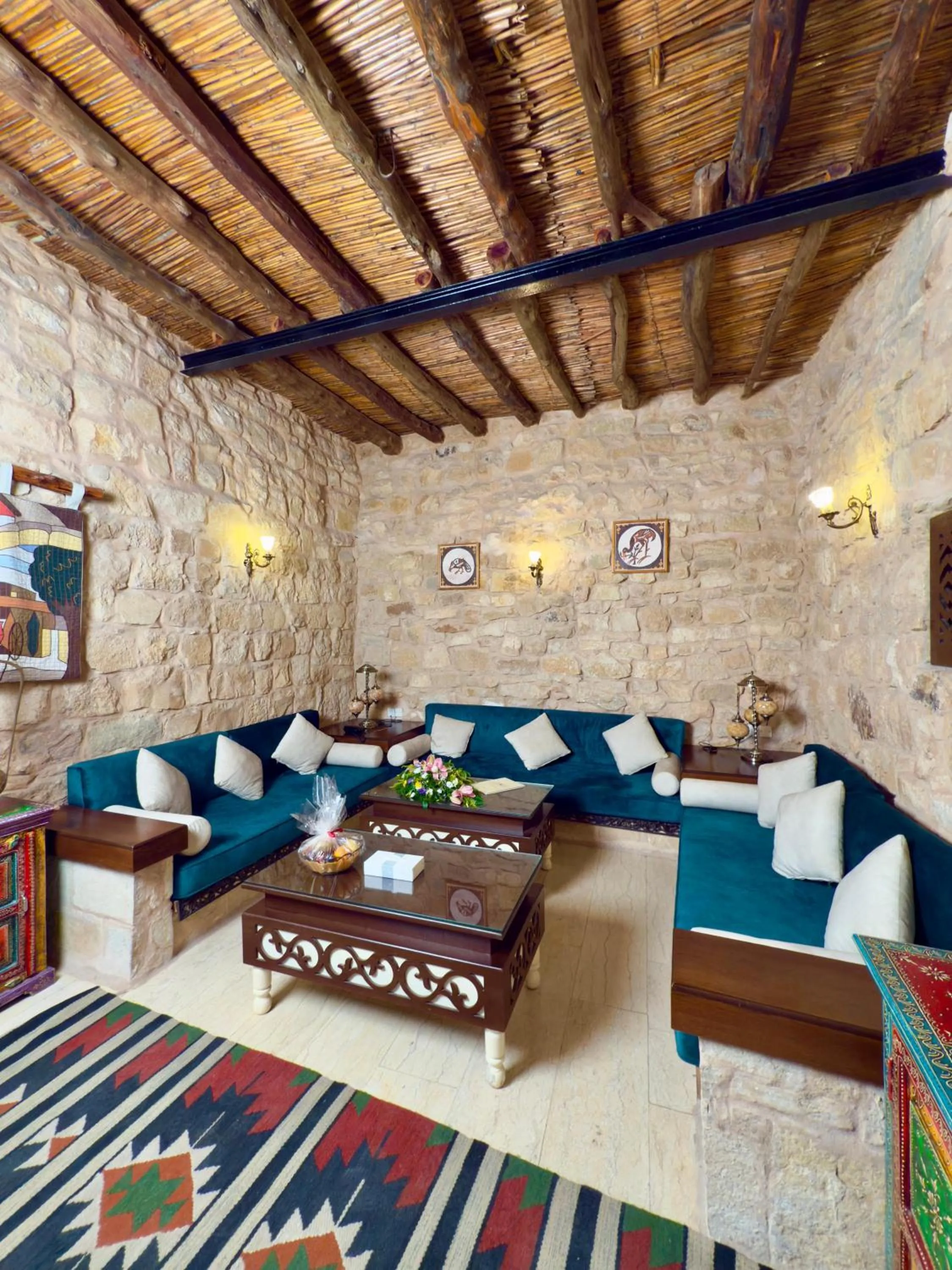 TV and multimedia, Bed in Hayat Zaman Hotel And Resort Petra