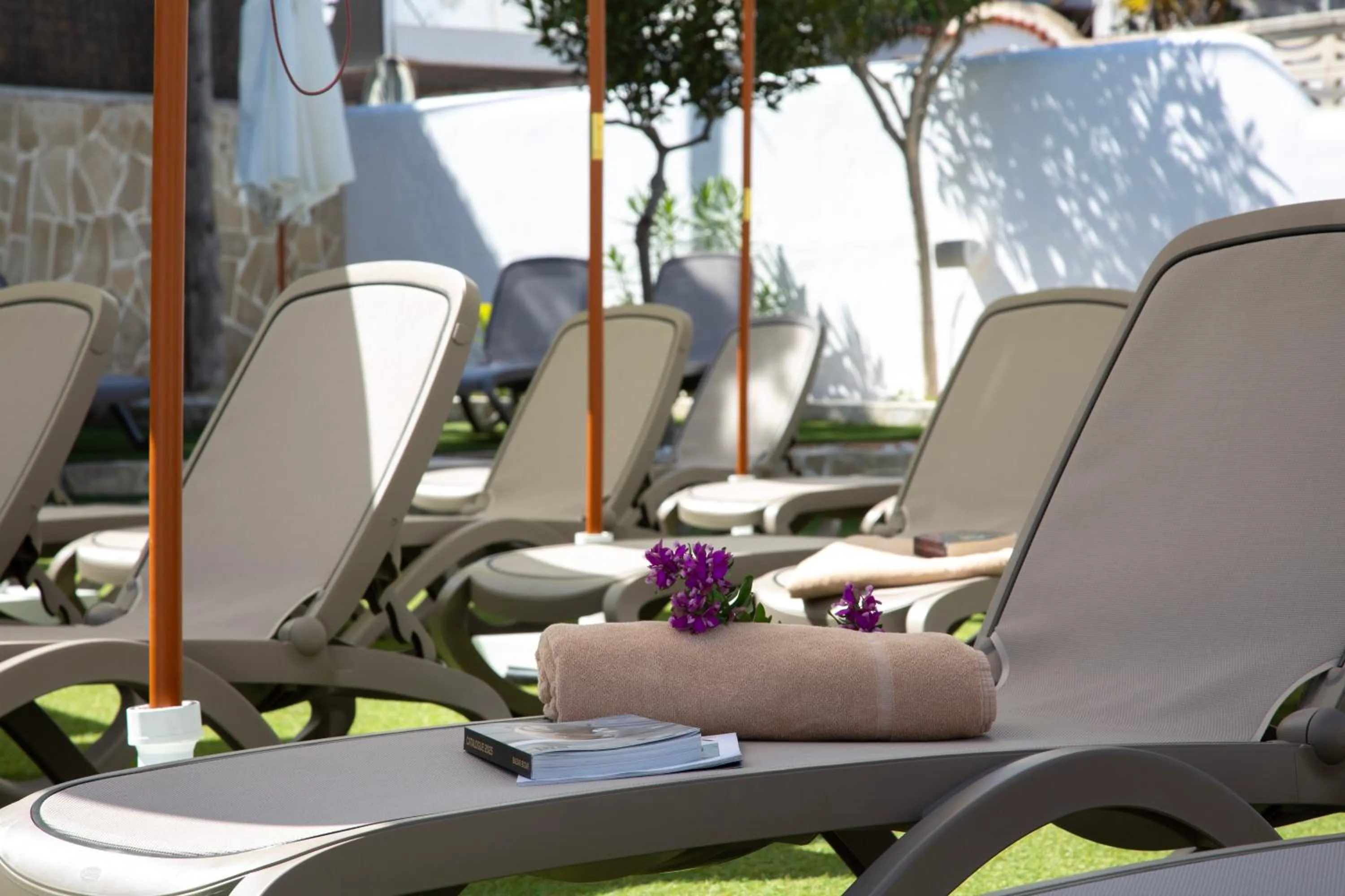 sunbed in Casual Bahía Ibiza