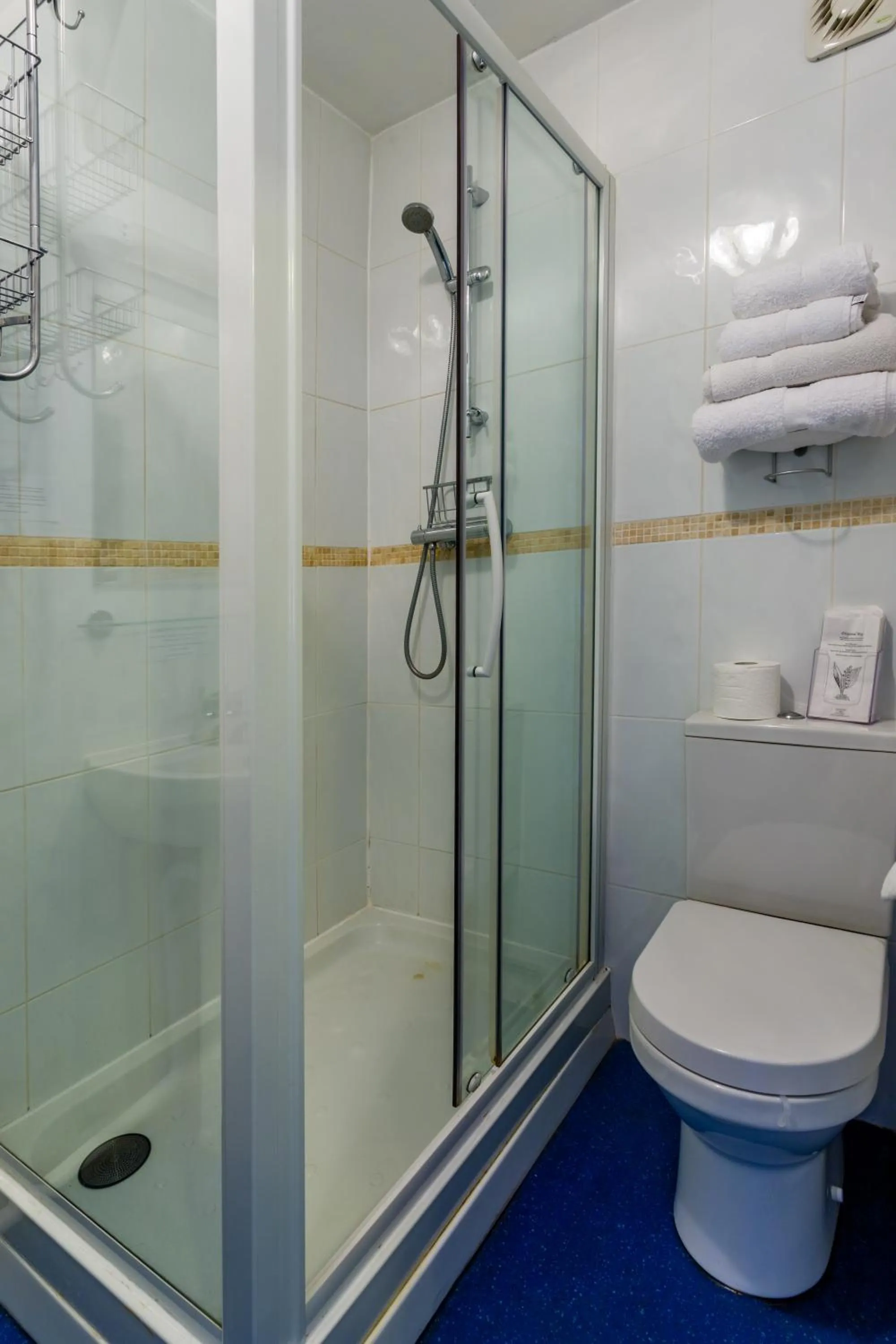 Bathroom in The Rosscourt