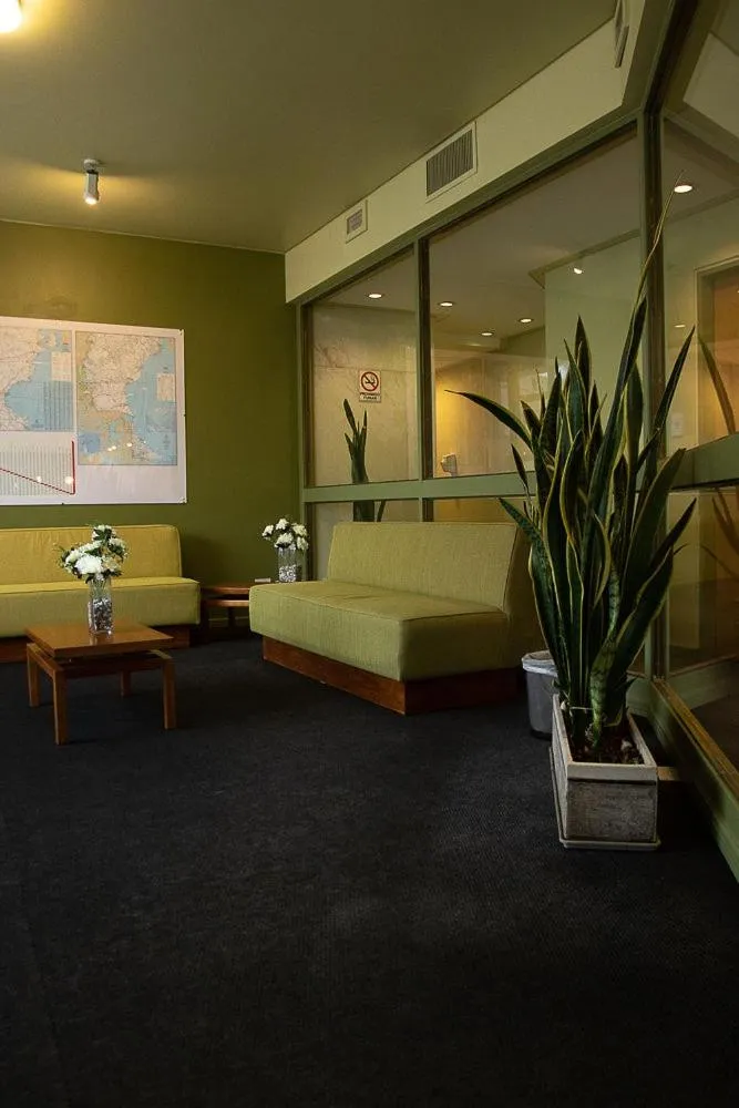 Living room in Comodoro Hotel