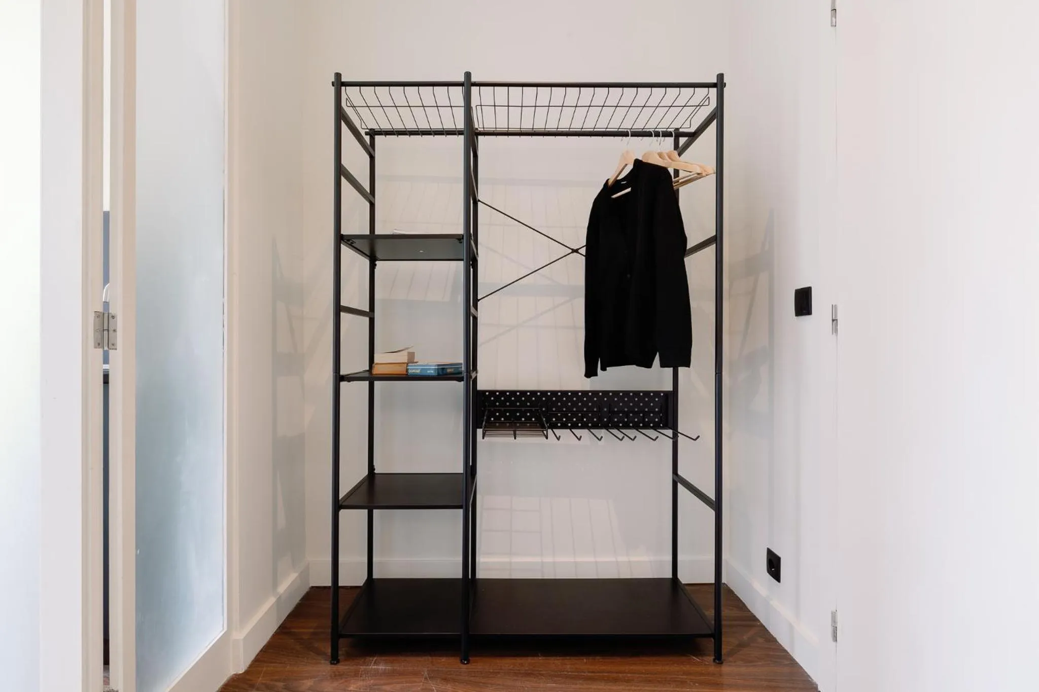 Living room in Cosme Apartments by Olala Homes