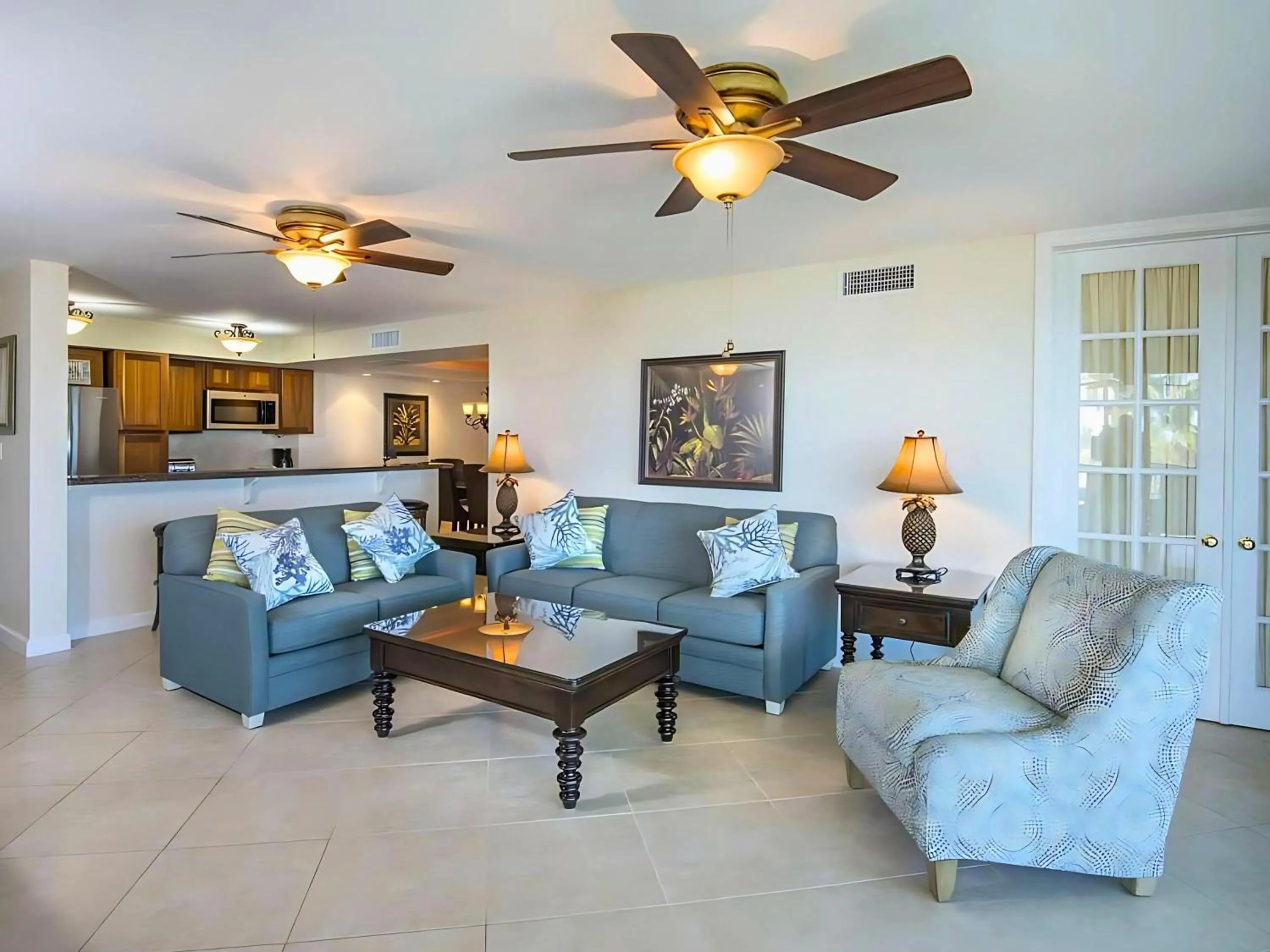 Photo of the whole room in Hawks Cay Resort