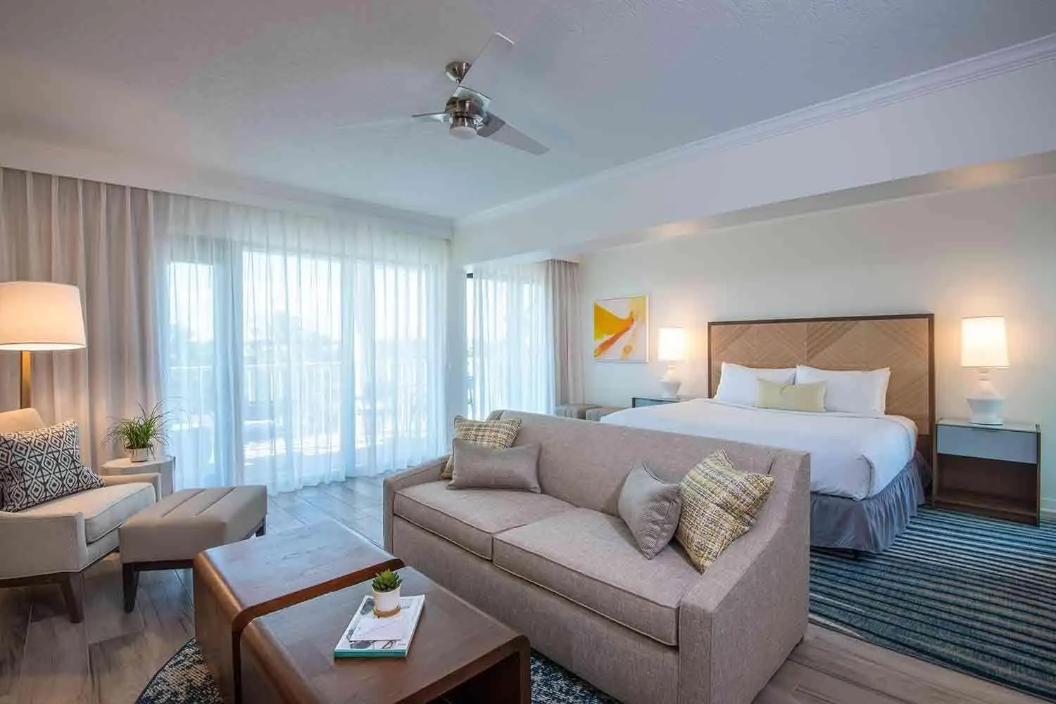 Bedroom, Bed in Hawks Cay Resort