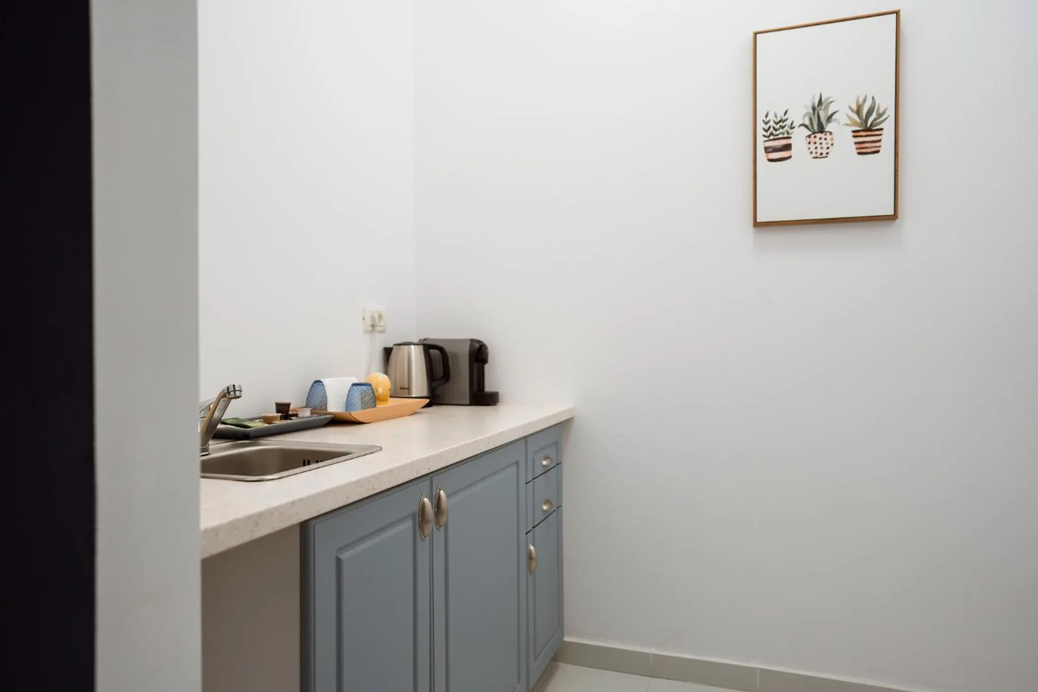 Kitchen or kitchenette in Ivana Hotel