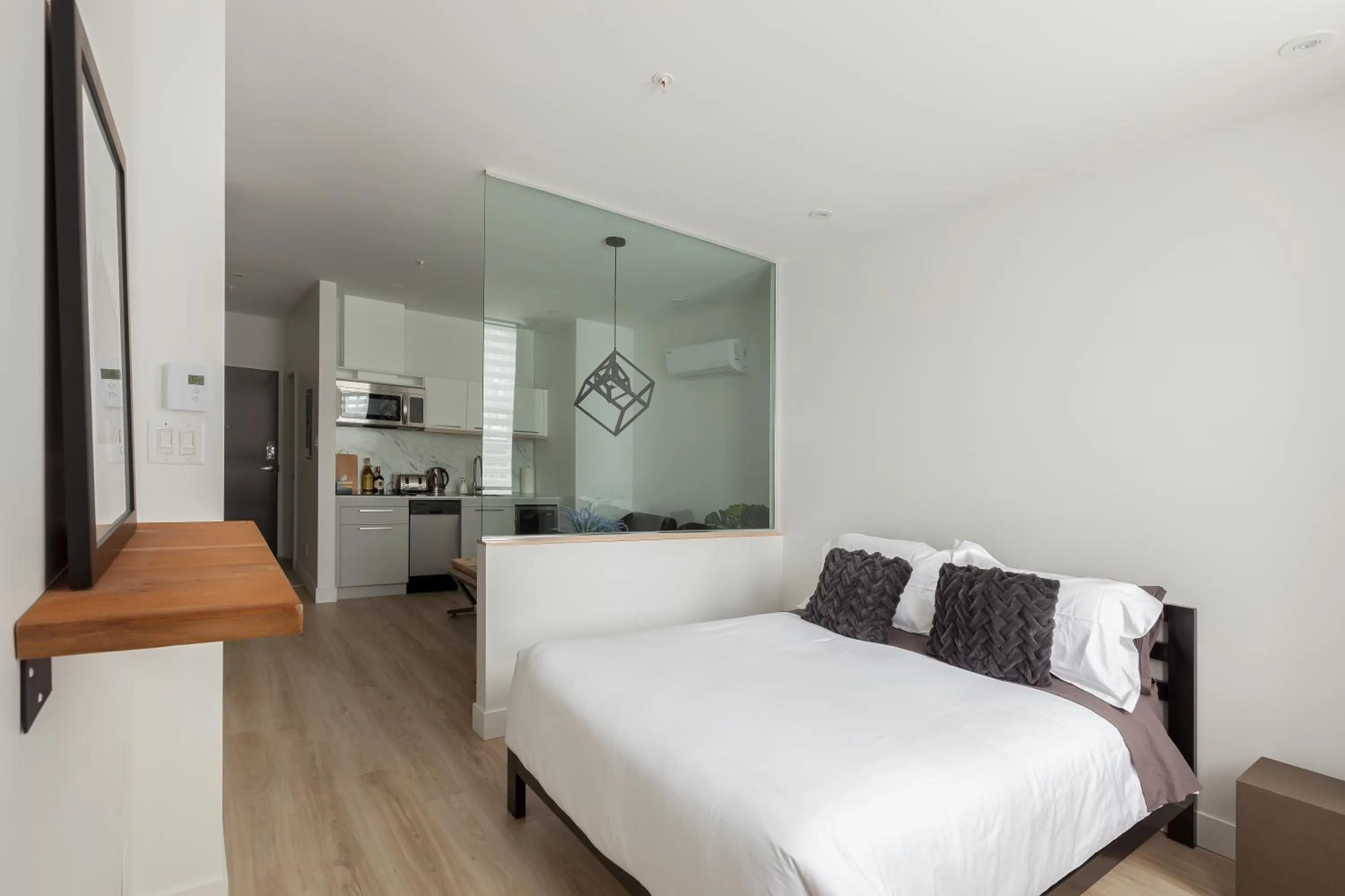 Bed in Les Lofts Ste-Anne