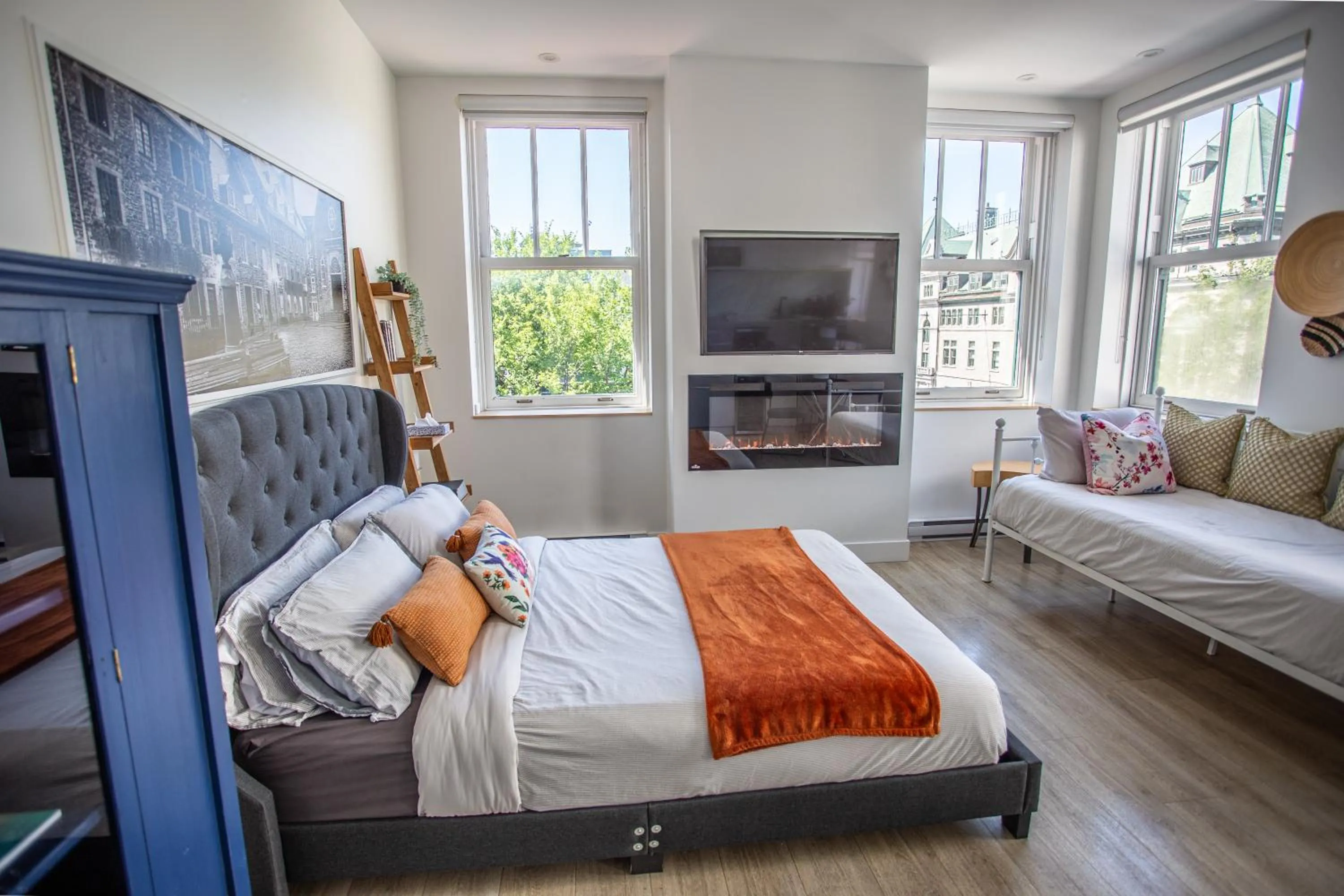 Bed in Les Lofts Ste-Anne