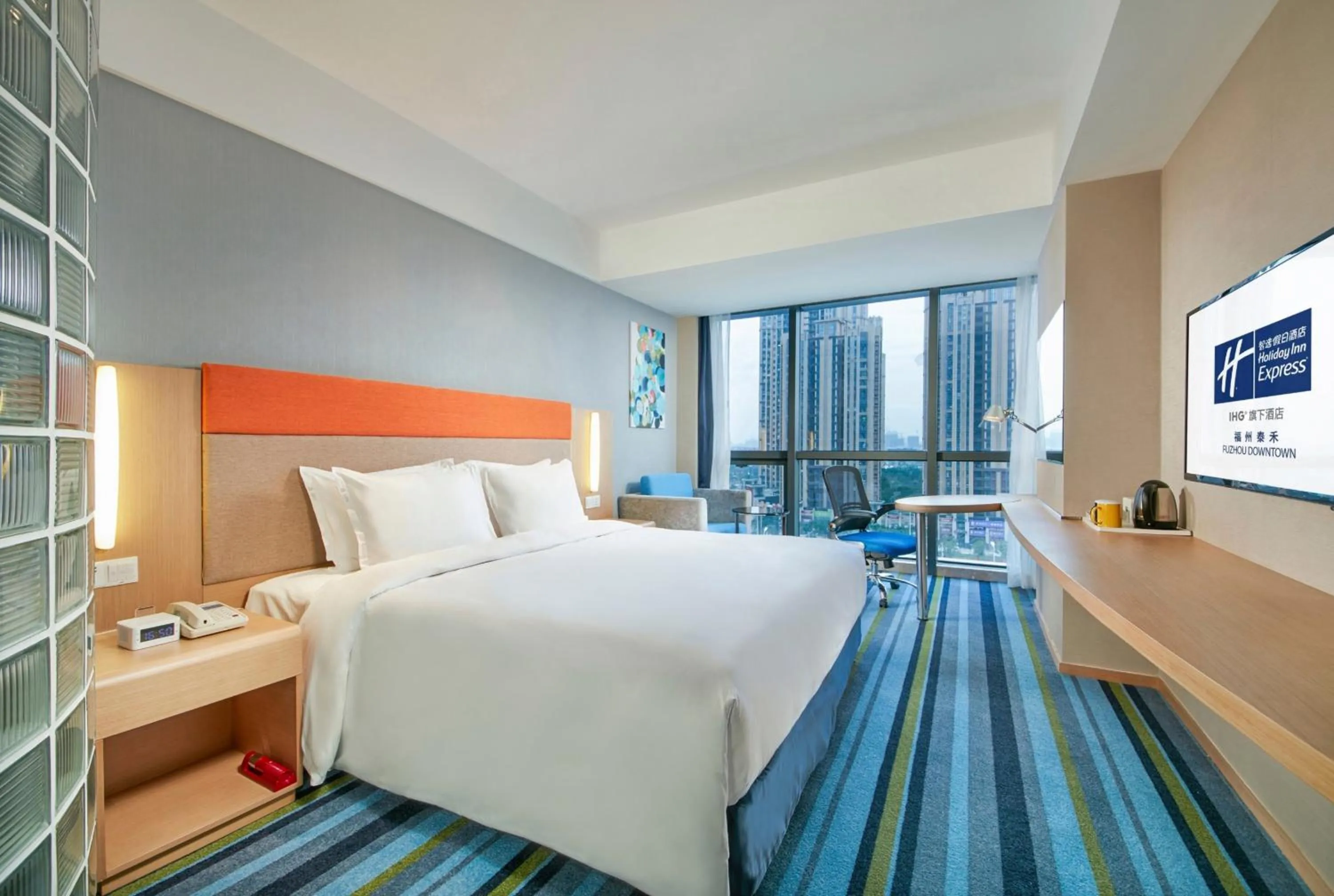 Photo of the whole room in Holiday Inn Express Fuzhou Downtown by IHG
