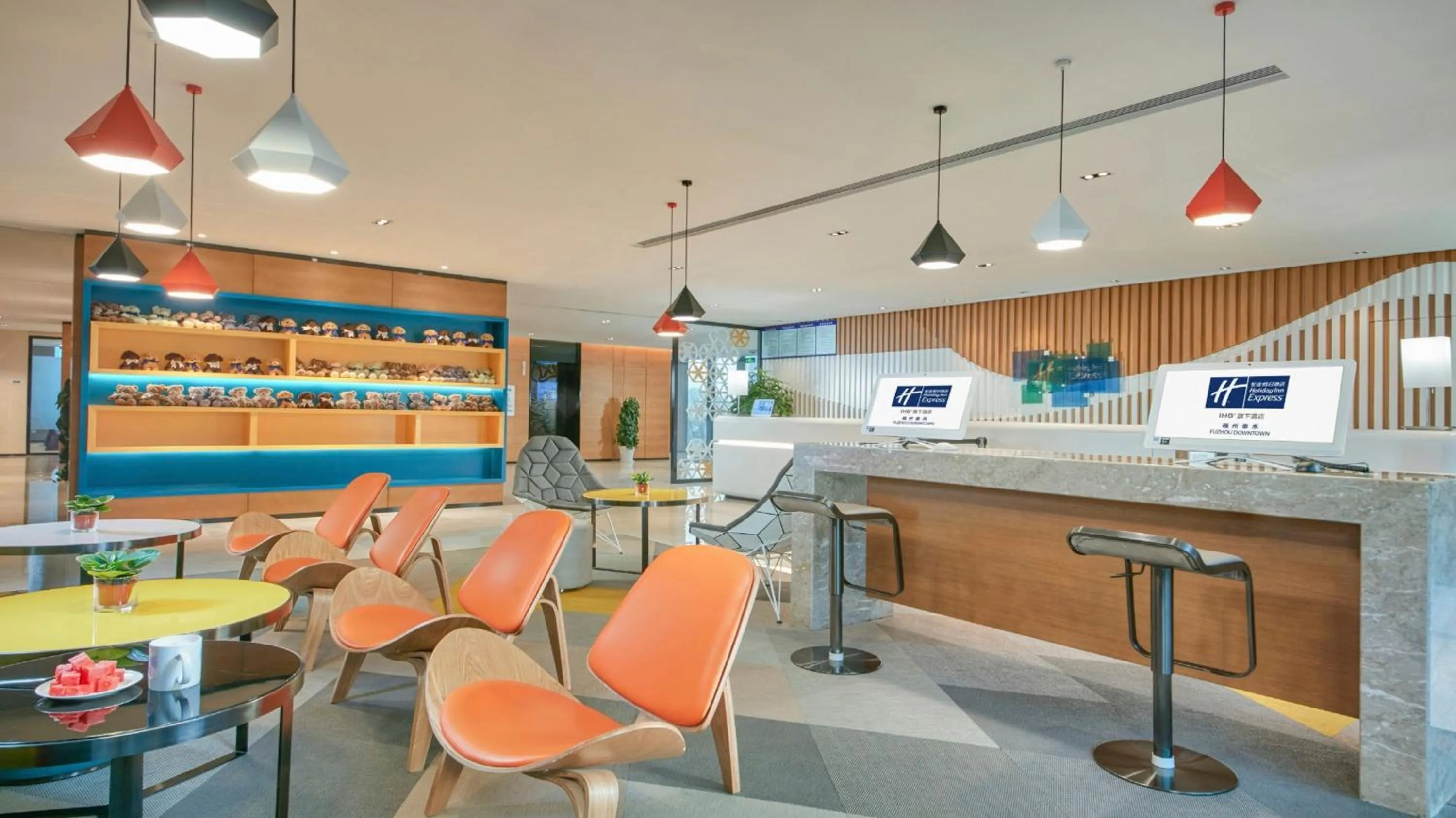 Property building in Holiday Inn Express Fuzhou Downtown by IHG