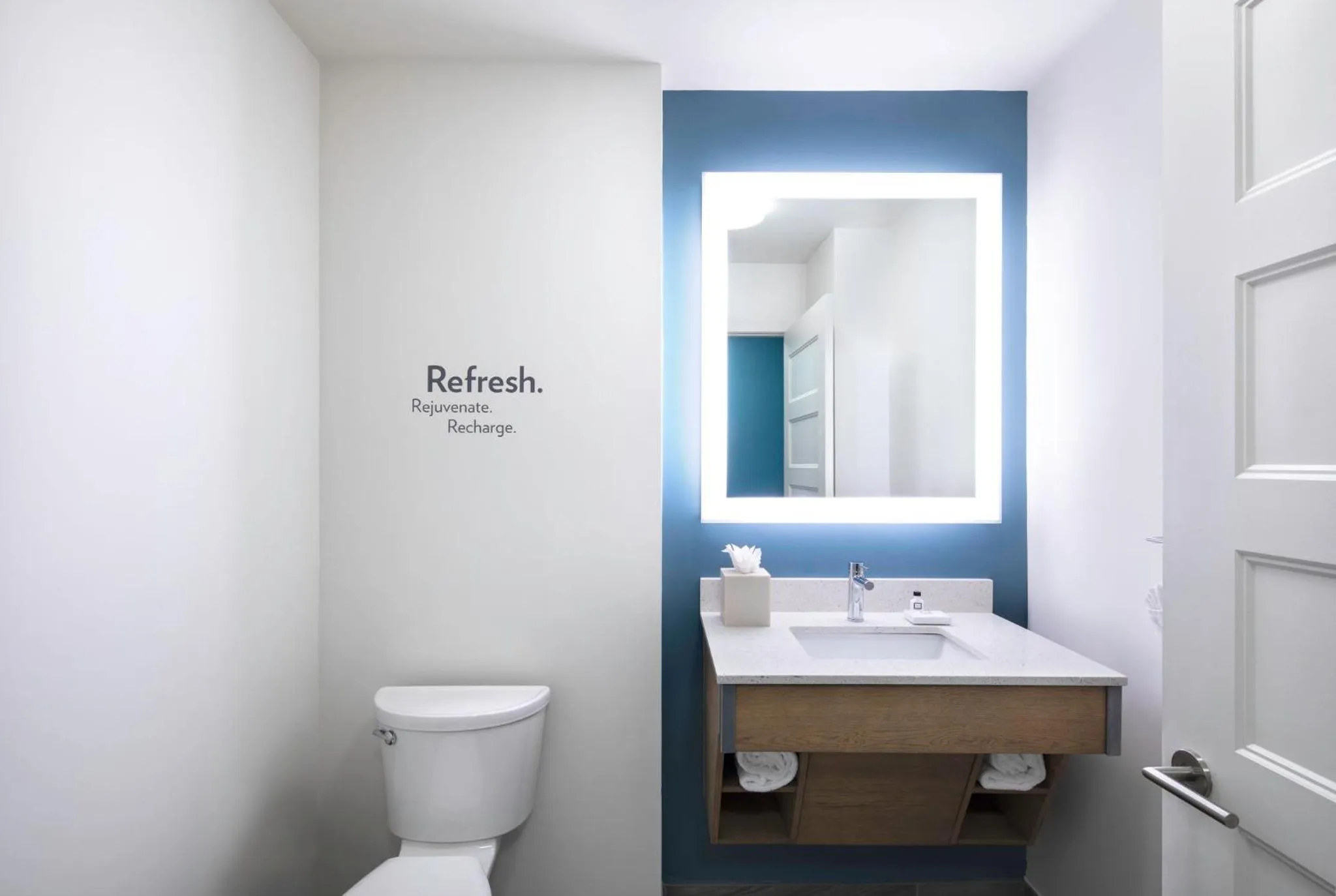 Photo of the whole room in EVEN Hotel Miami - Airport by IHG