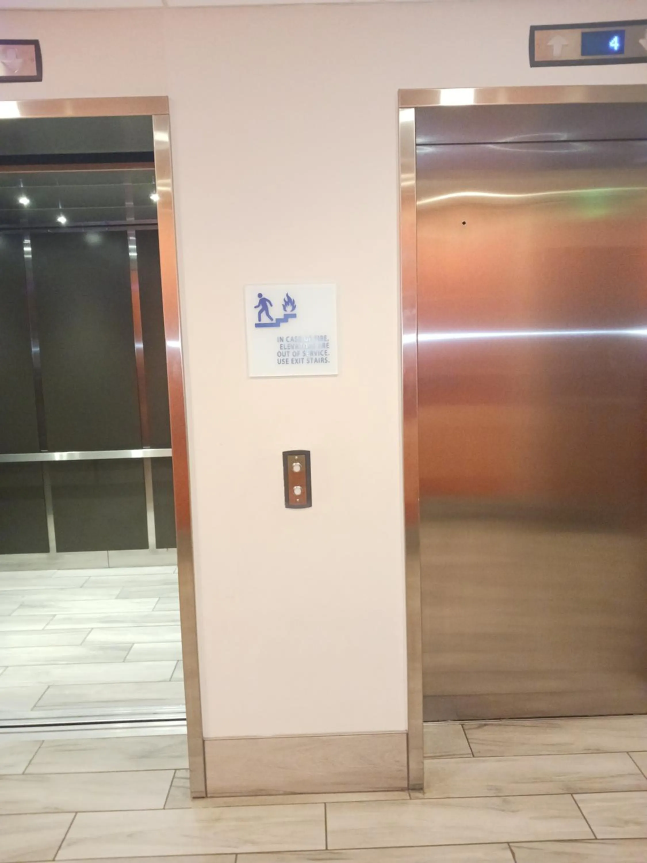 elevator in Holiday Inn Express & Suites Gainesville - Lake Lanier Area by IHG