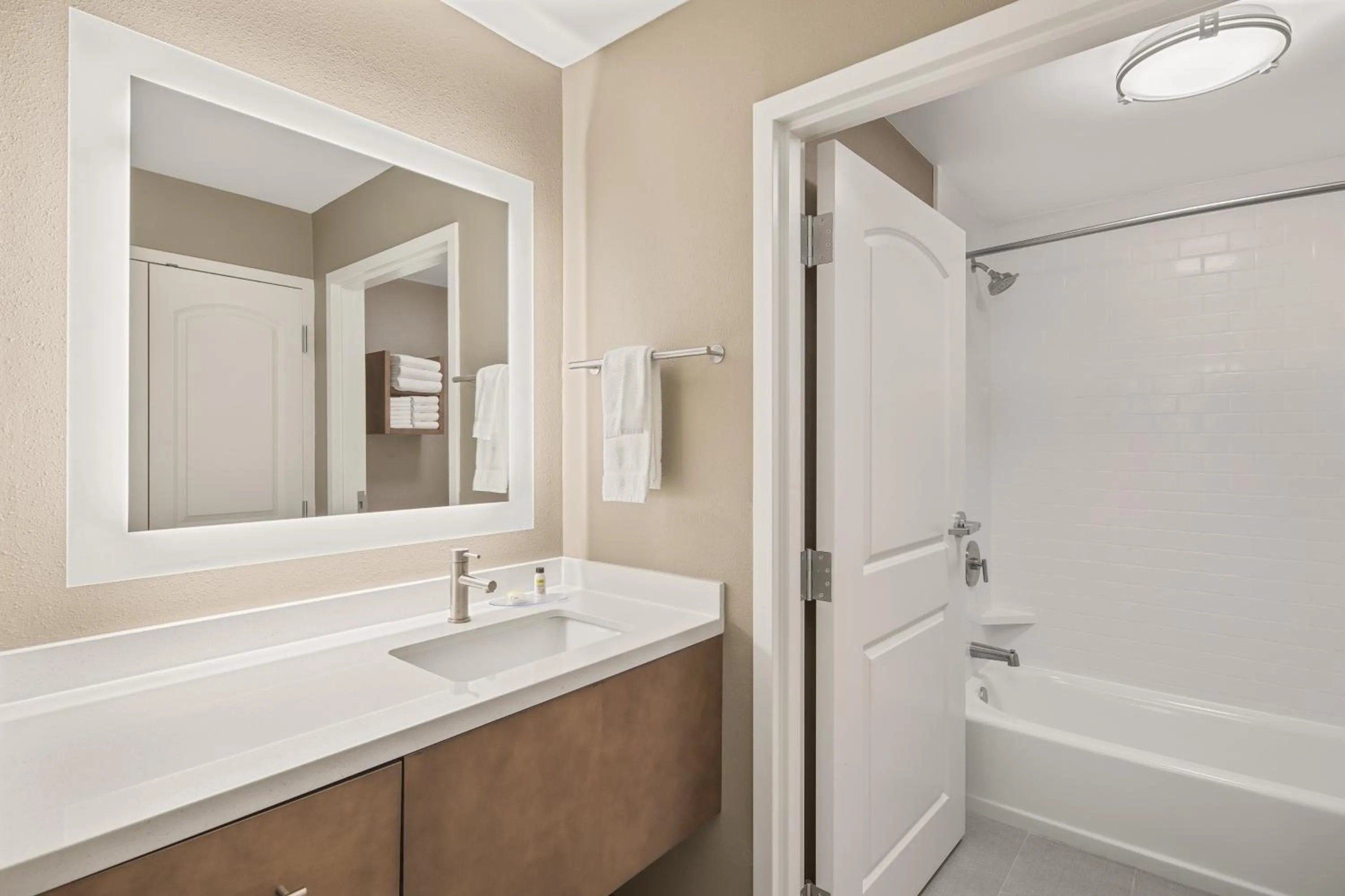 Bathroom in Staybridge Suites - Florence Center by IHG