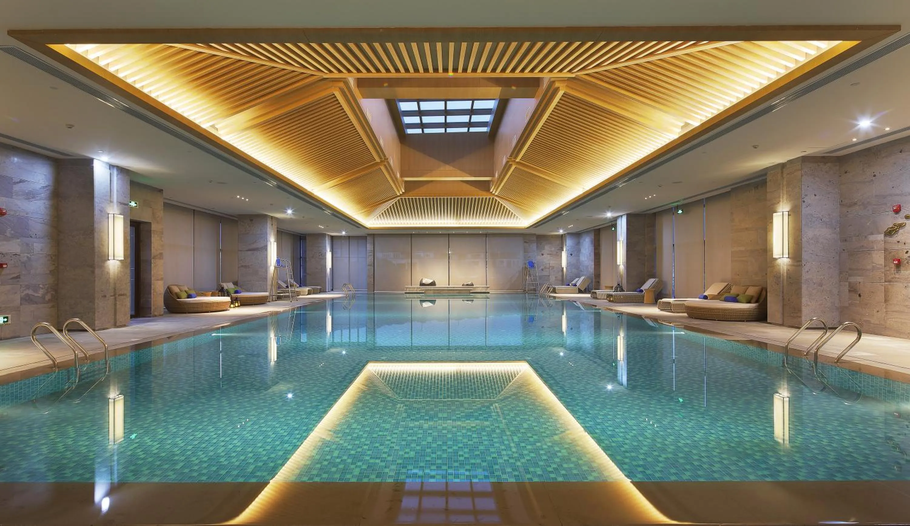 Swimming pool in Crowne Plaza Nanchang Wanli by IHG