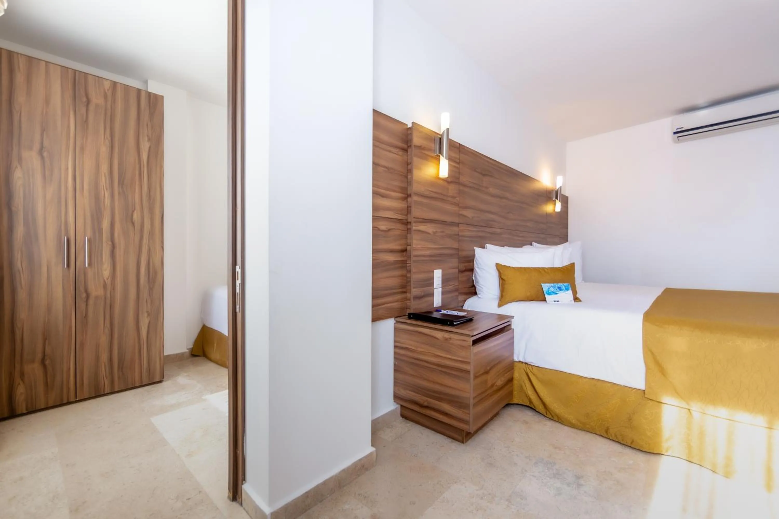 Bed in Comfort Inn Queretaro Tecnologico