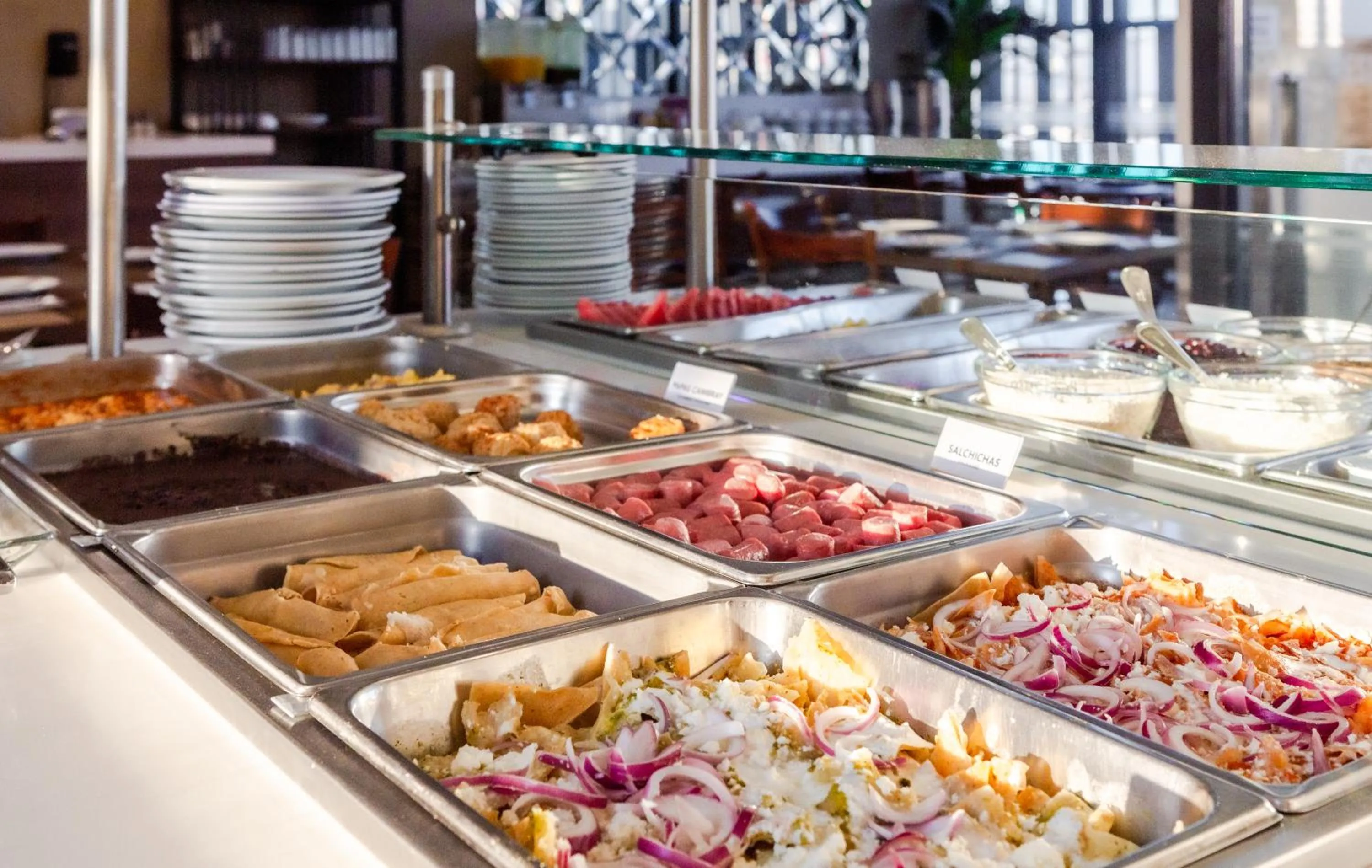 Restaurant/places to eat in Comfort Inn Queretaro Tecnologico