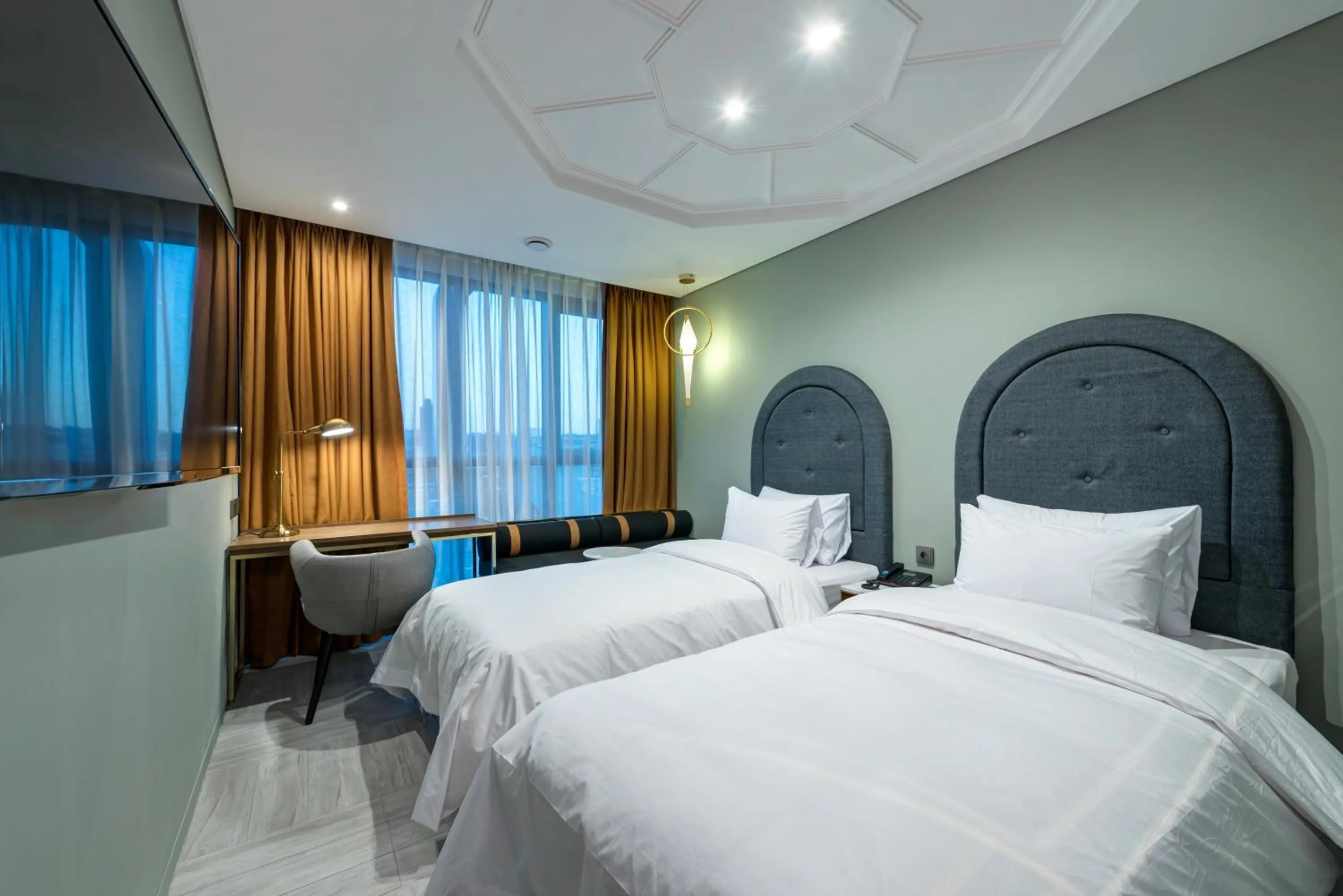 Bedroom, Bed in Hotel The Designers DDP