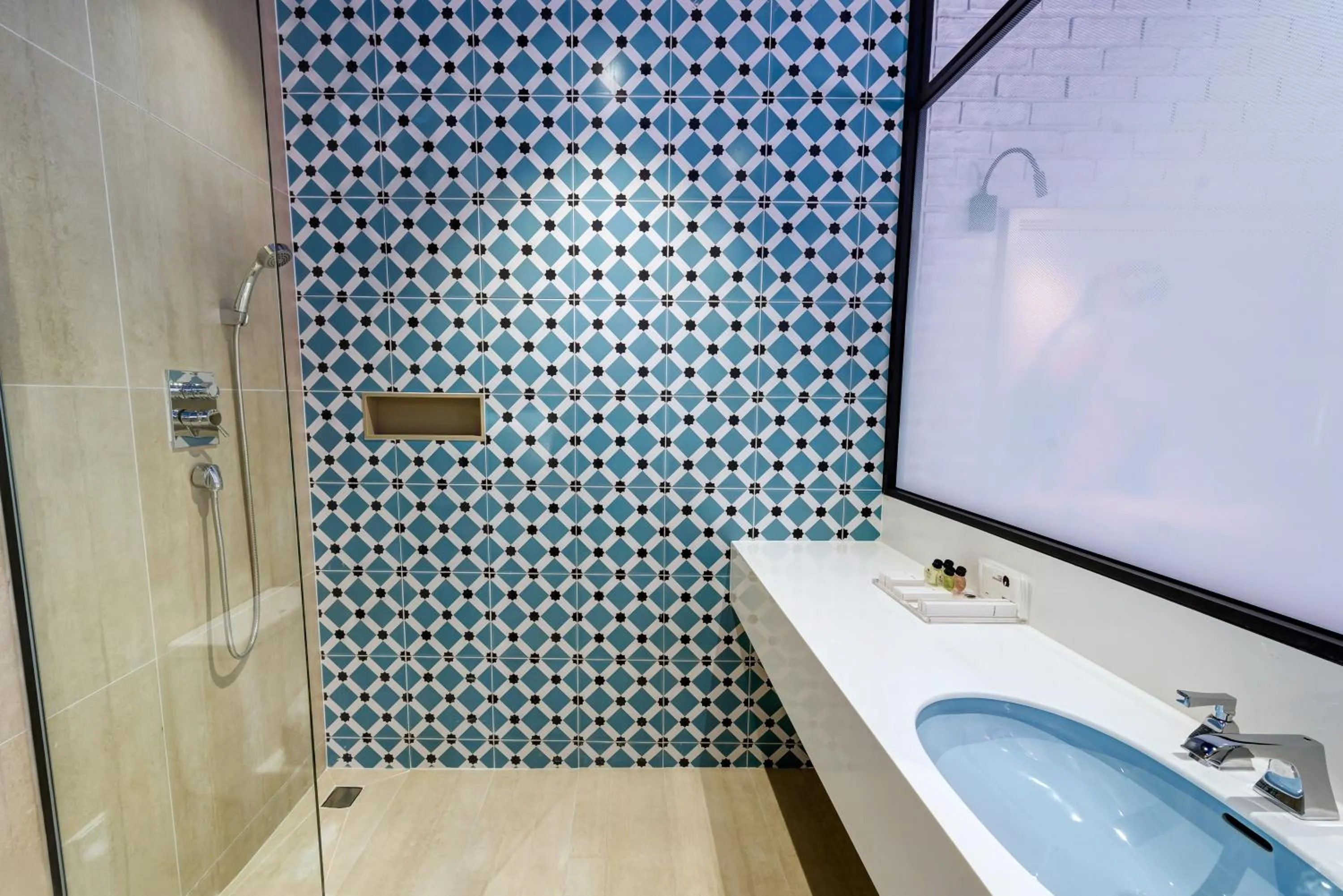 Bathroom in Hotel The Designers DDP