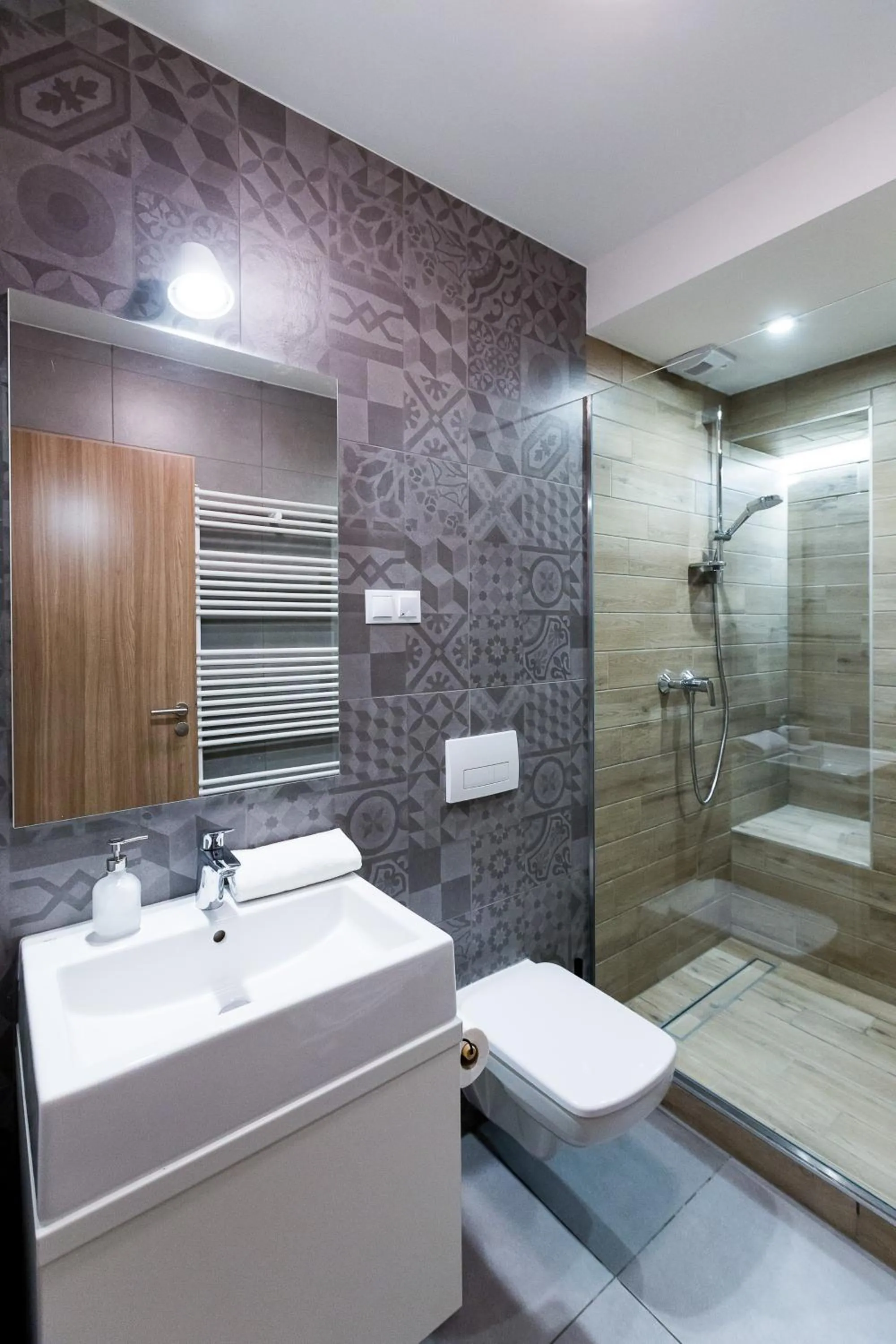 Shower in SWU Broadway