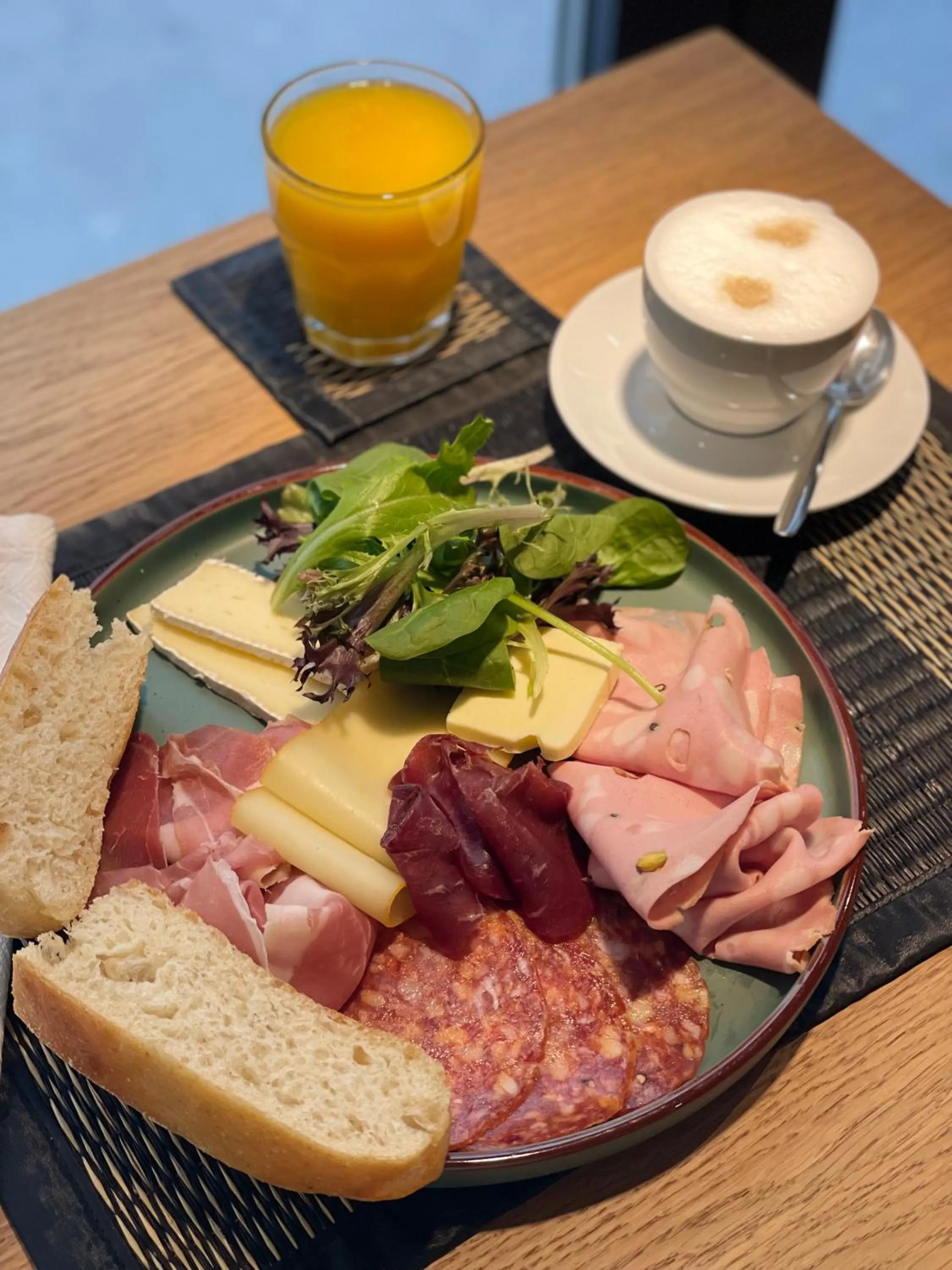 Breakfast in SWU Broadway