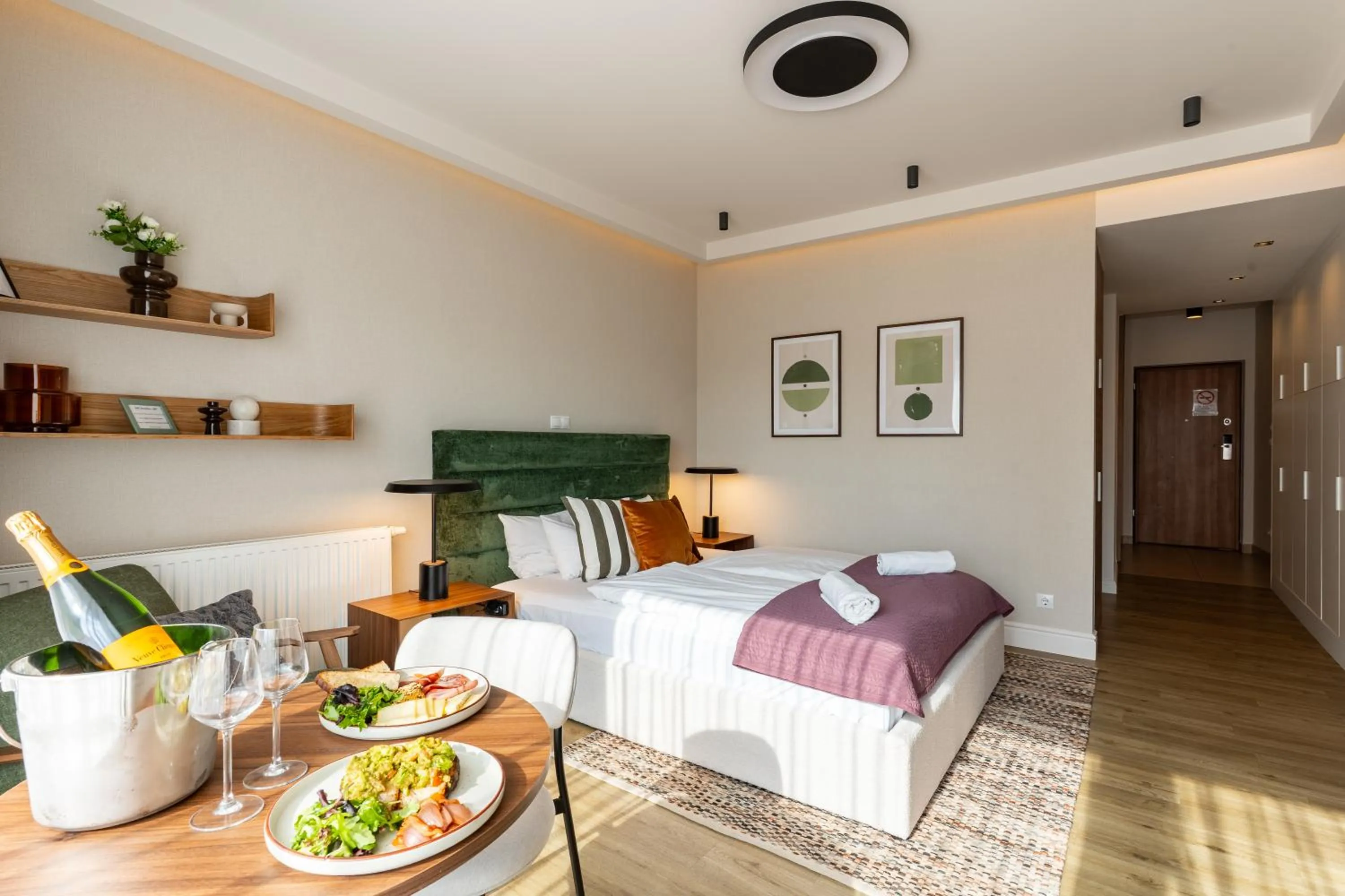 Bedroom, Bed in SWU Broadway