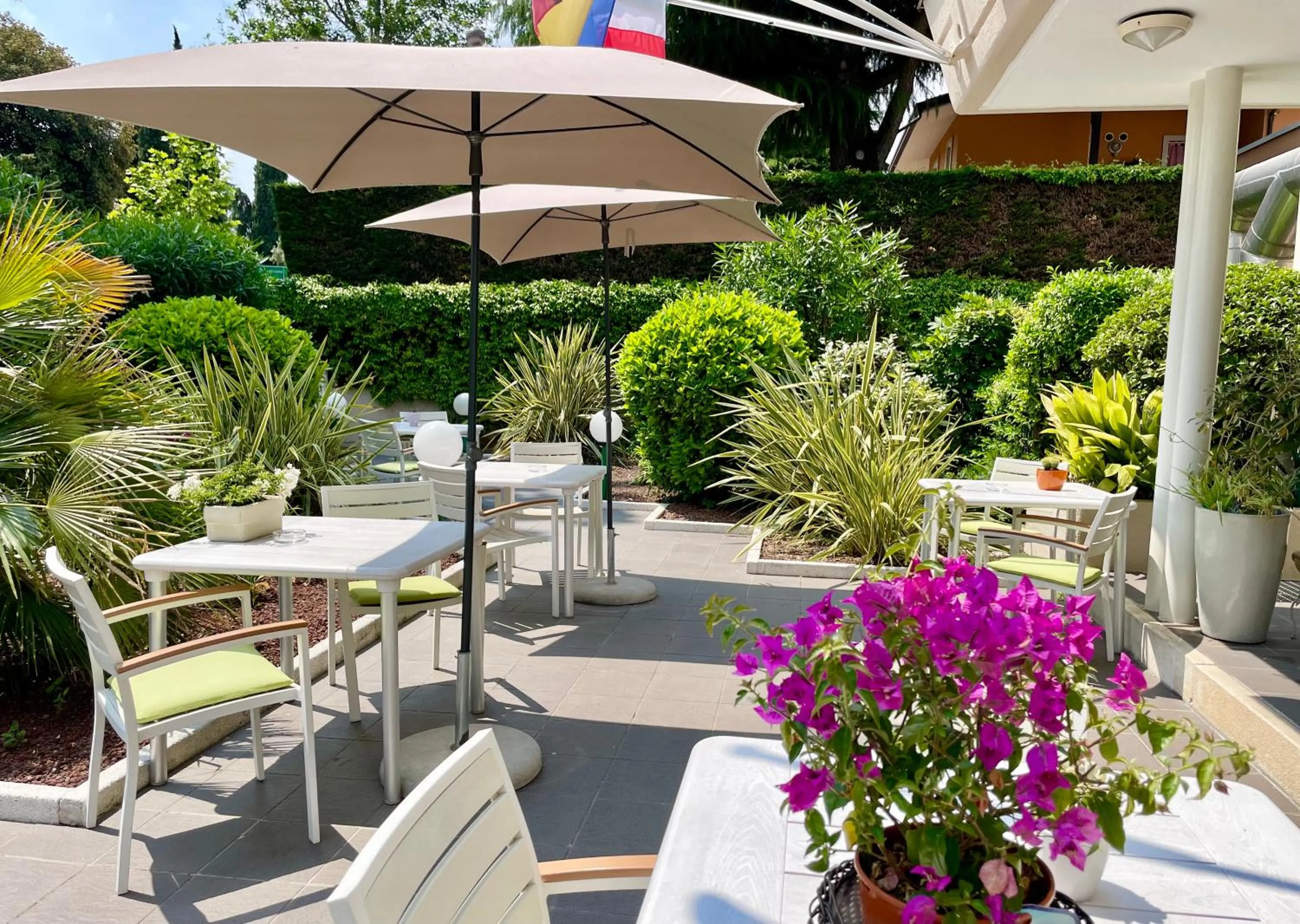 Property building in Hotel Alfieri