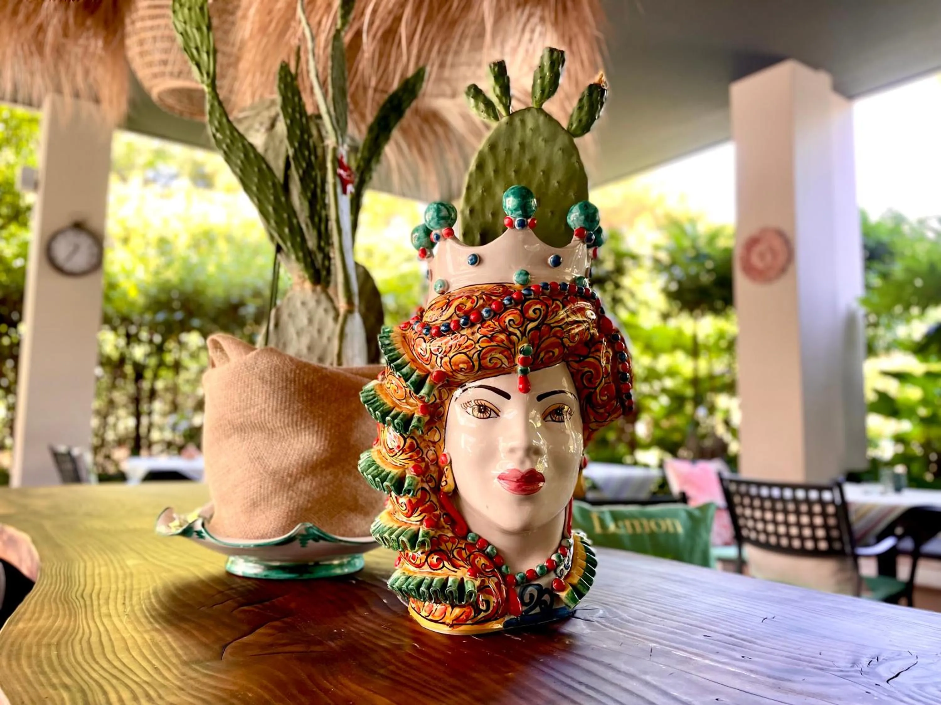 Decorative detail in Hotel Alfieri