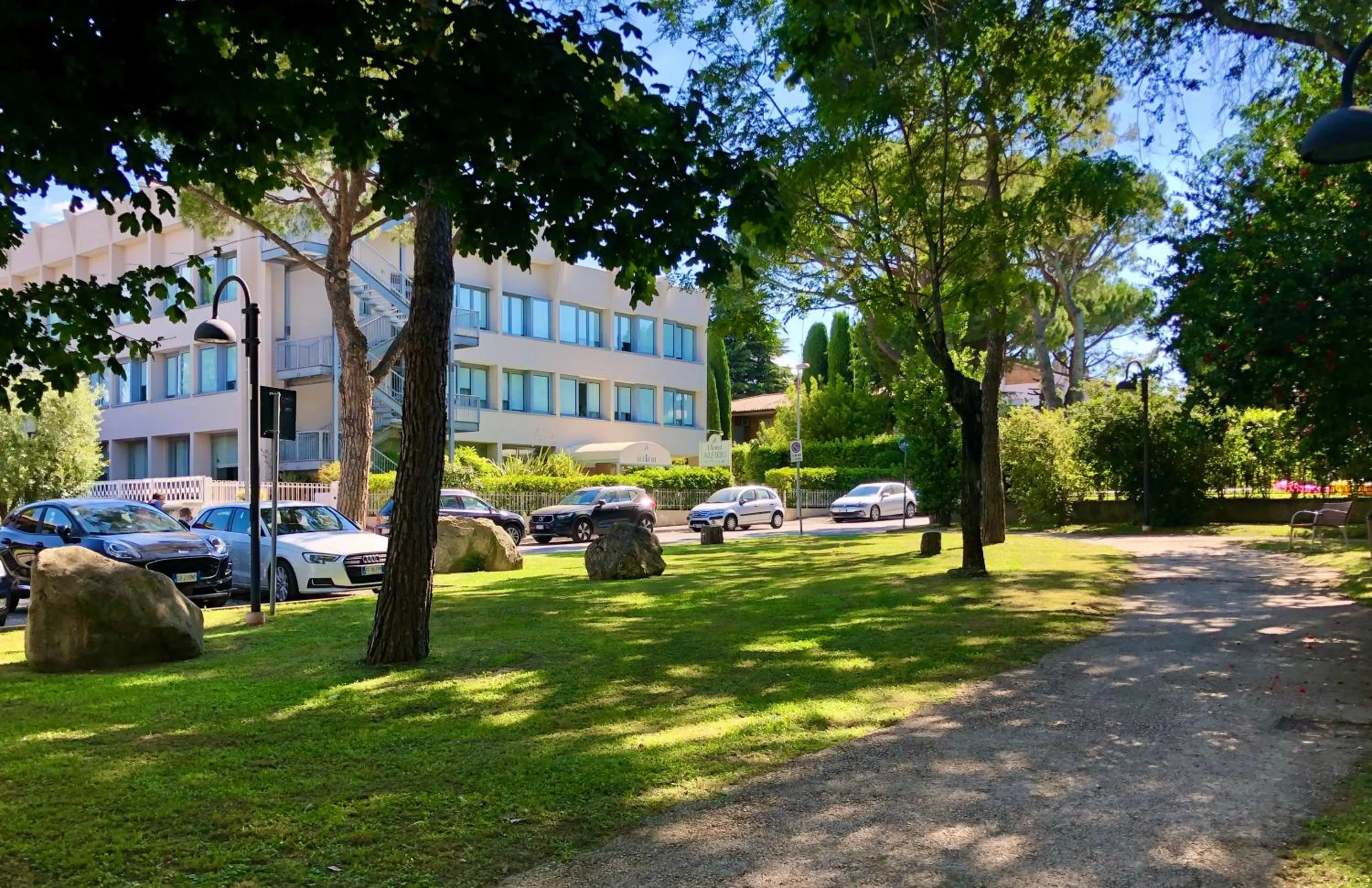 Property building in Hotel Alfieri