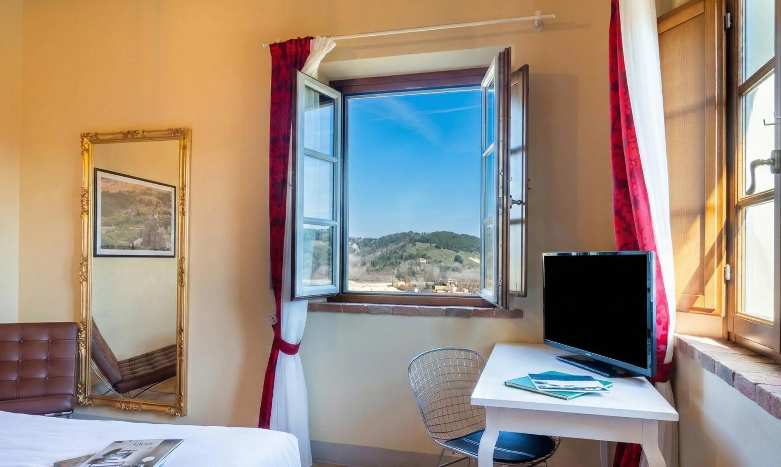 TV and multimedia in Boccioleto Resort - Place of Charme