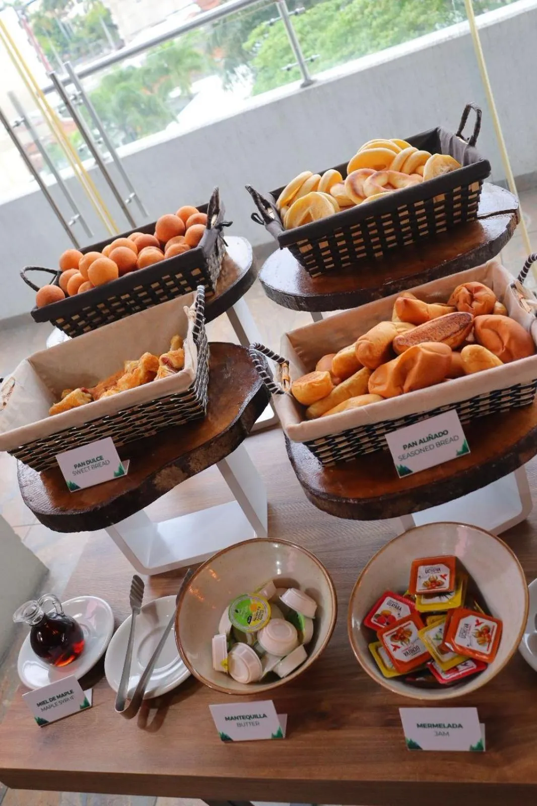 Breakfast in Torca Hotel