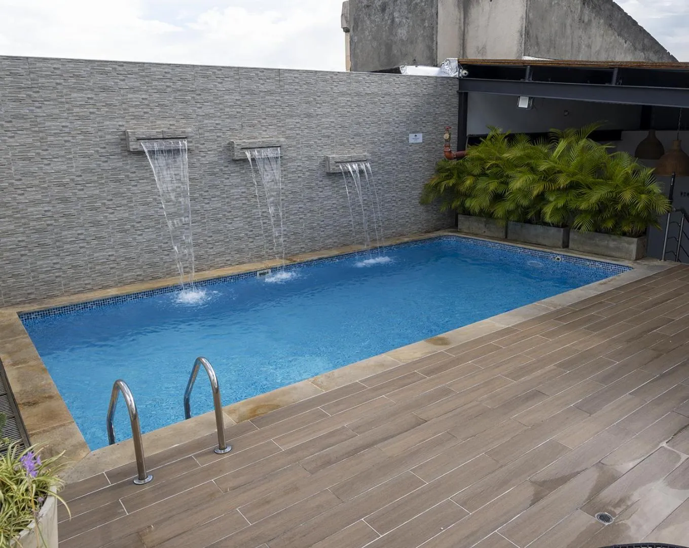 Swimming pool in Torca Hotel