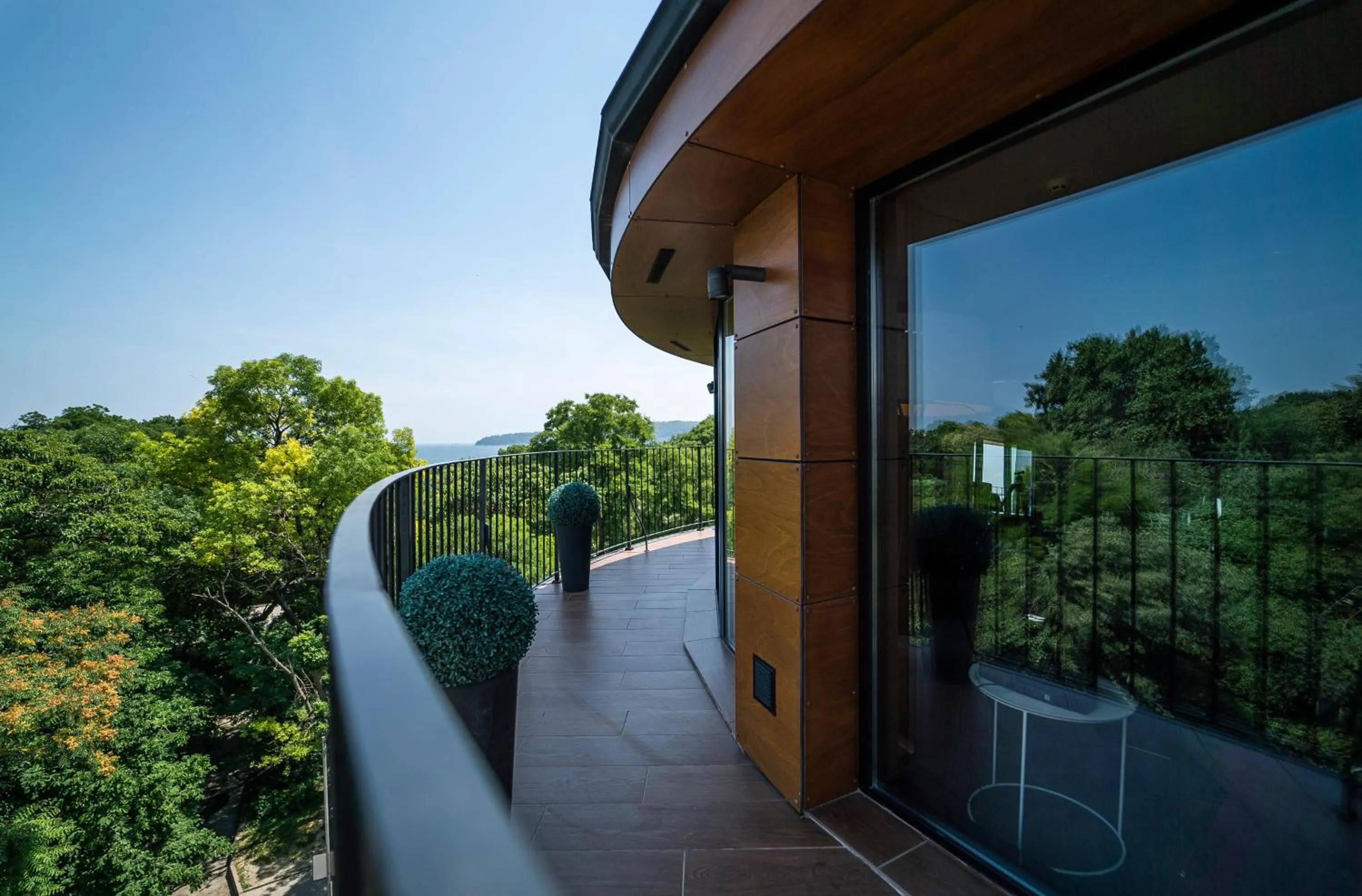 Spring in mOdus Hotel