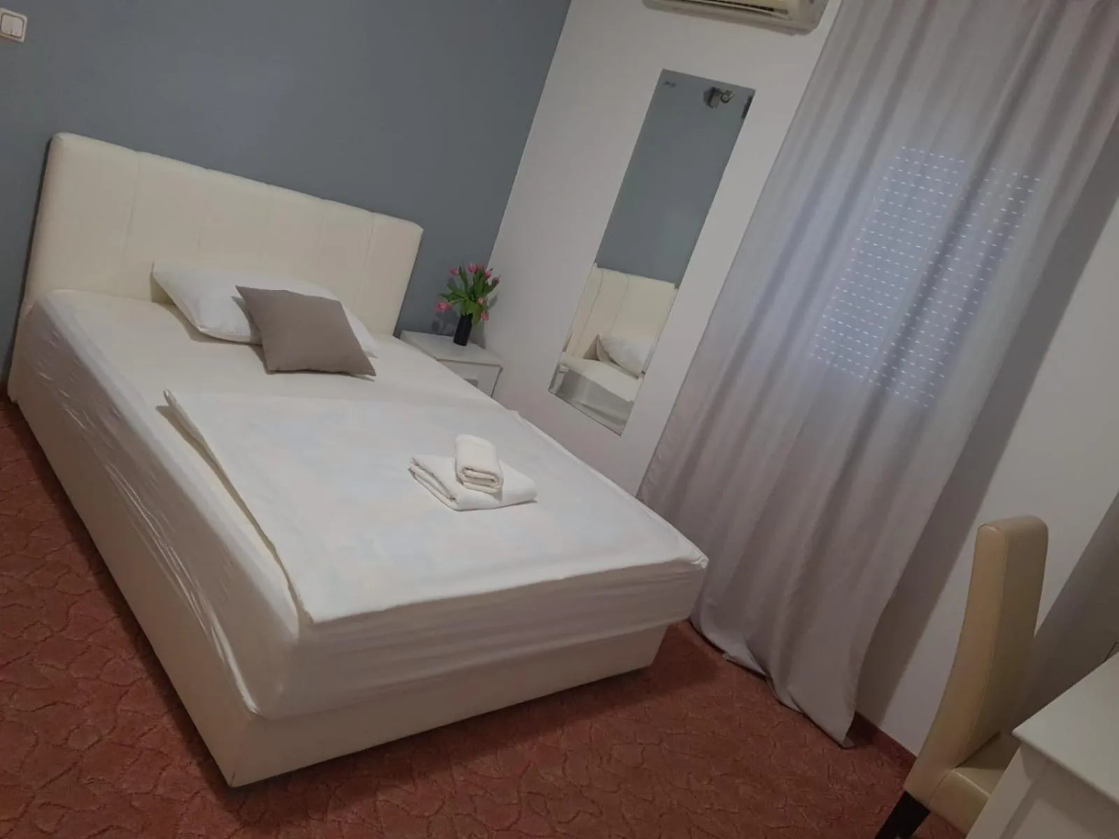 Bedroom, Bed in Hotel Garny Pleso