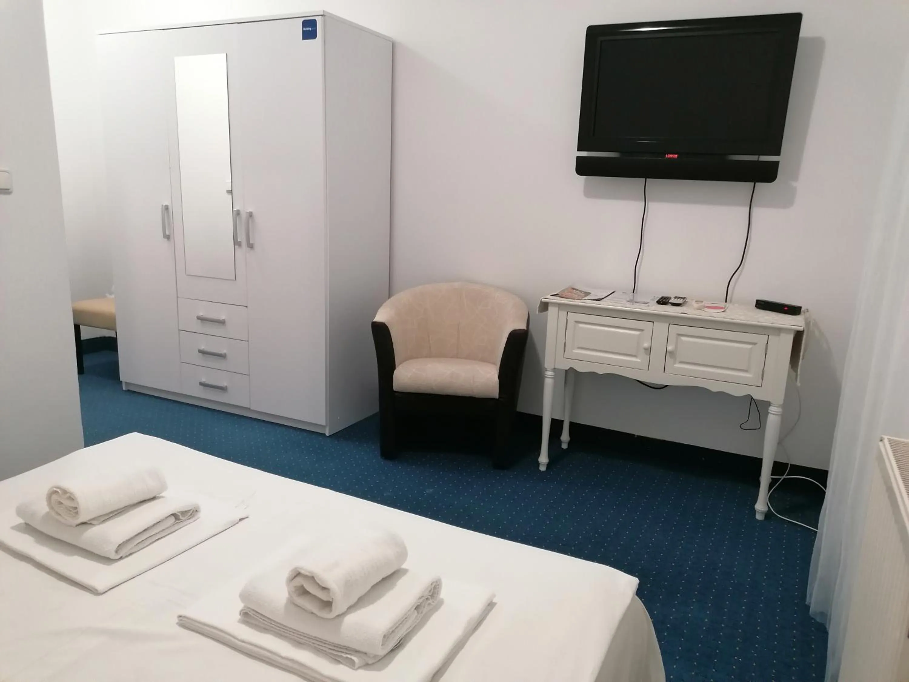 Bedroom, Bed in Hotel Garny Pleso