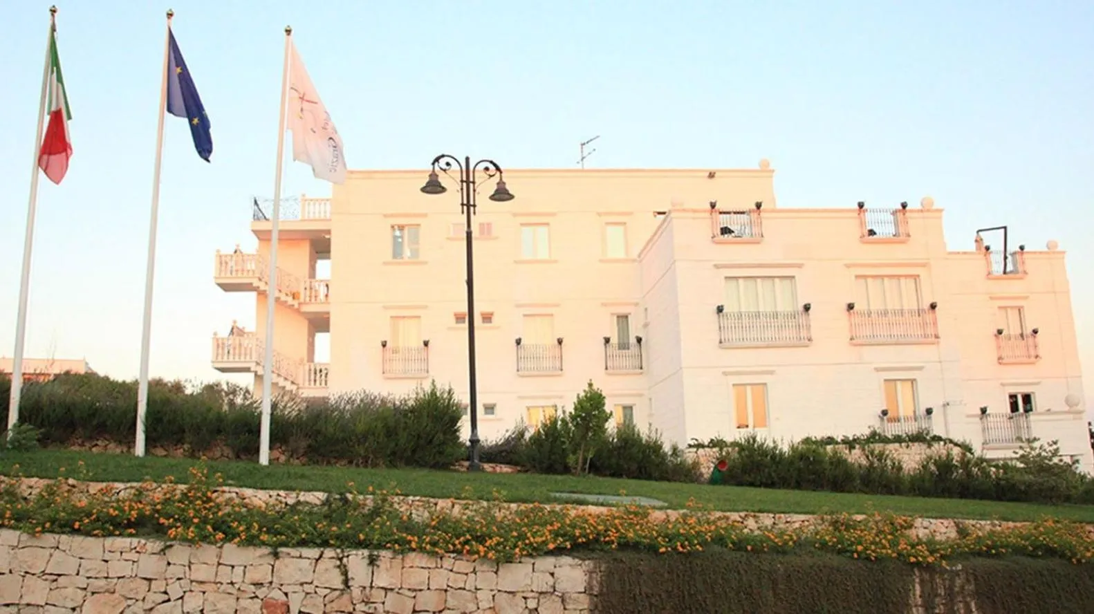 Property building in Hotel Madonna Delle Grazie