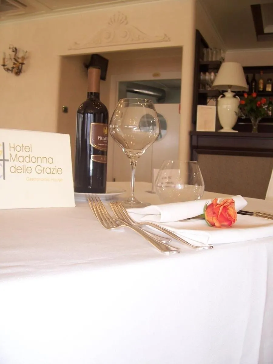 Alcoholic drinks in Hotel Madonna Delle Grazie